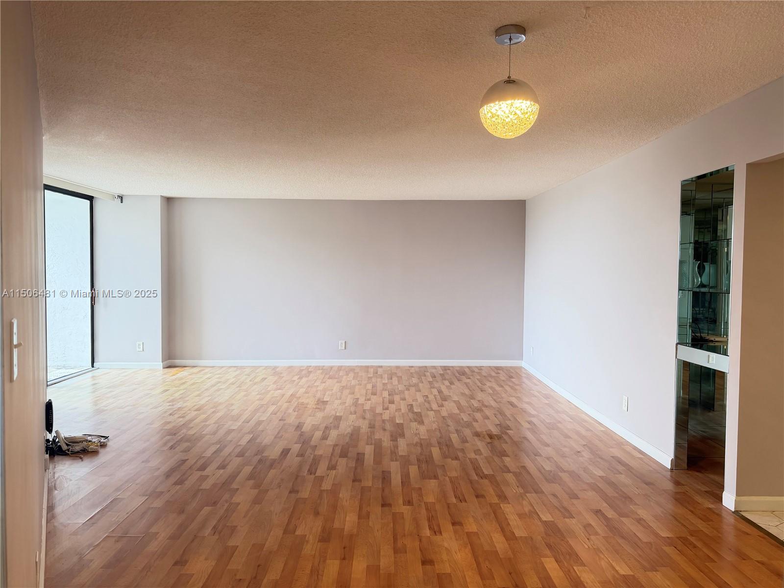 1000 Parkview Dr 511, Hallandale Beach, Florida 33009, 1 Bedroom Bedrooms, ,1 BathroomBathrooms,Residential,For Sale,1000 Parkview Dr 511,A11506481