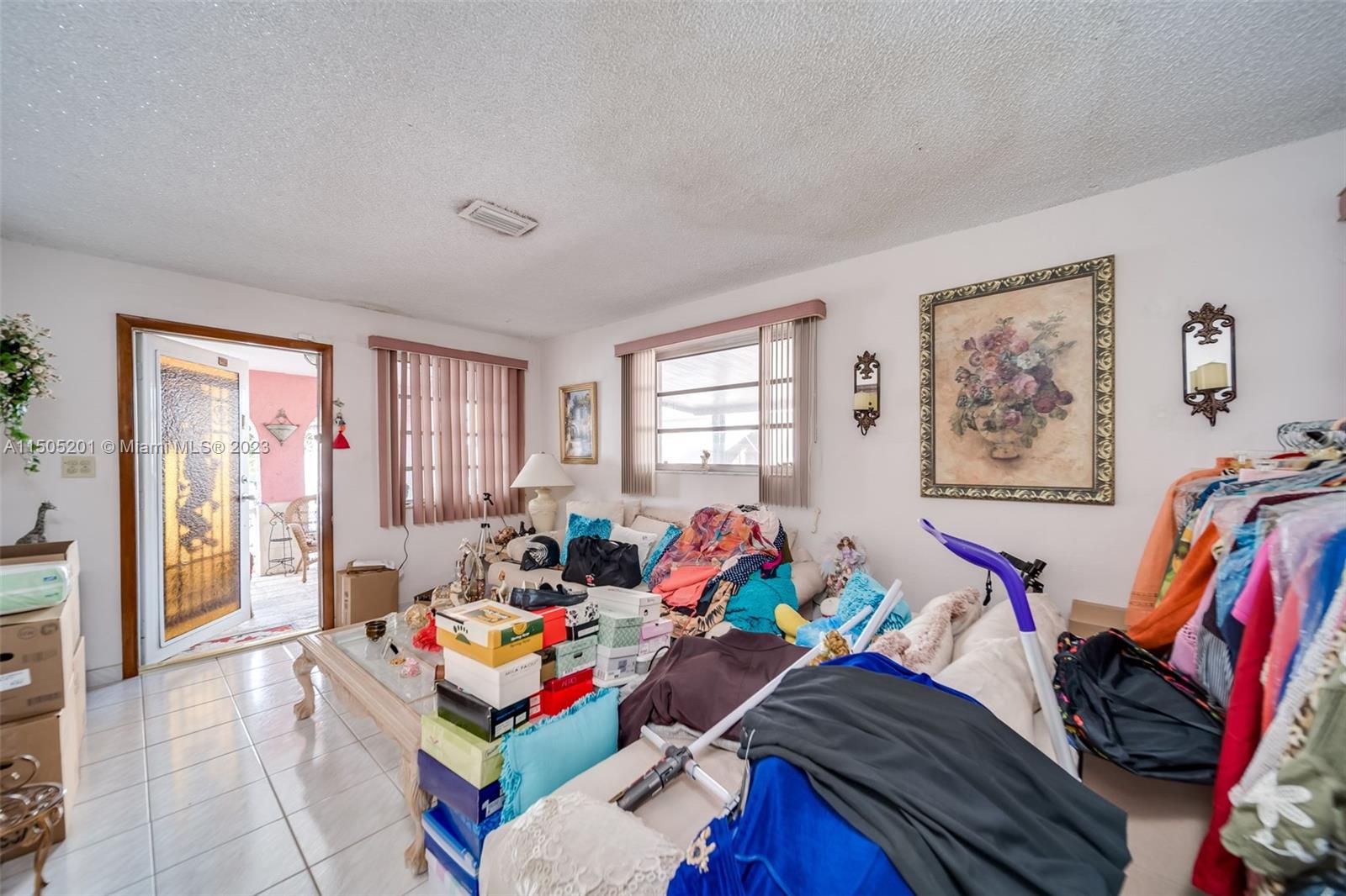 854 E 24th St, Hialeah, Florida 33013, 3 Bedrooms Bedrooms, ,1 BathroomBathrooms,Residential,For Sale,854 E 24th St,A11505201