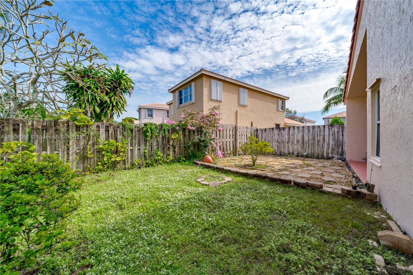 Listing Photo 25