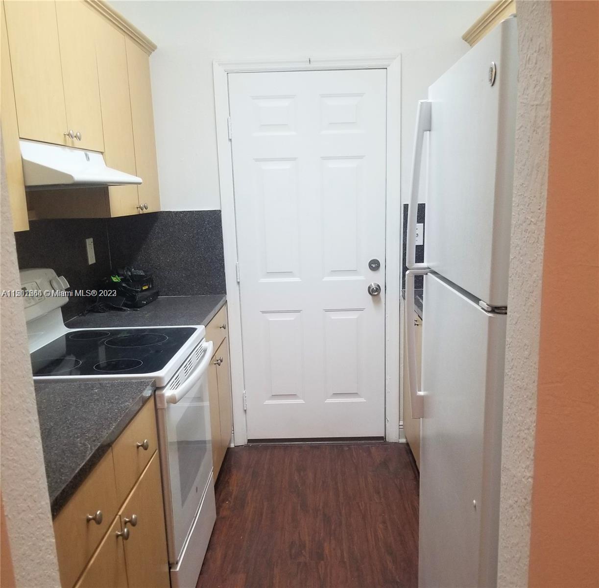 941 NE 169th St 216, North Miami Beach, Florida 33162, 1 Bedroom Bedrooms, ,1 BathroomBathrooms,Residentiallease,For Rent,941 NE 169th St 216,A11501664