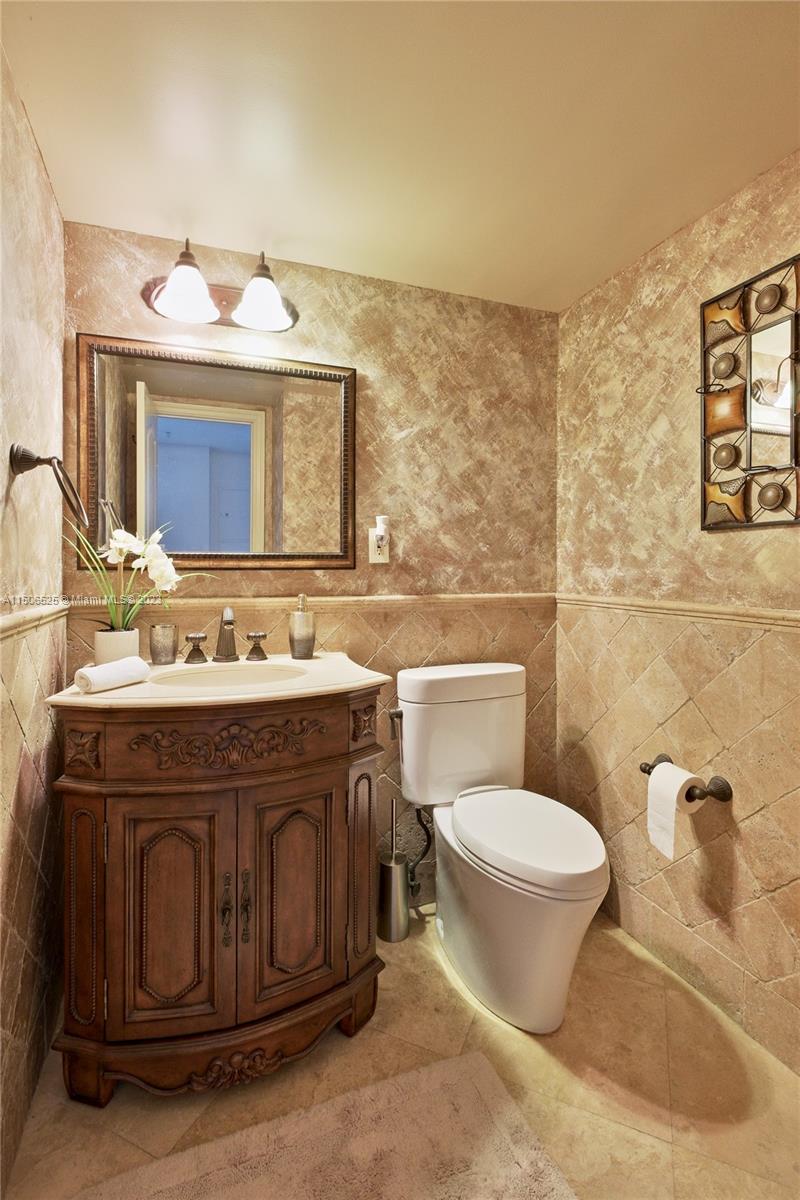 19370 Collins Ave 919, Sunny Isles Beach, Florida 33160, 1 Bedroom Bedrooms, ,1 BathroomBathrooms,Residential,For Sale,19370 Collins Ave 919,A11506525