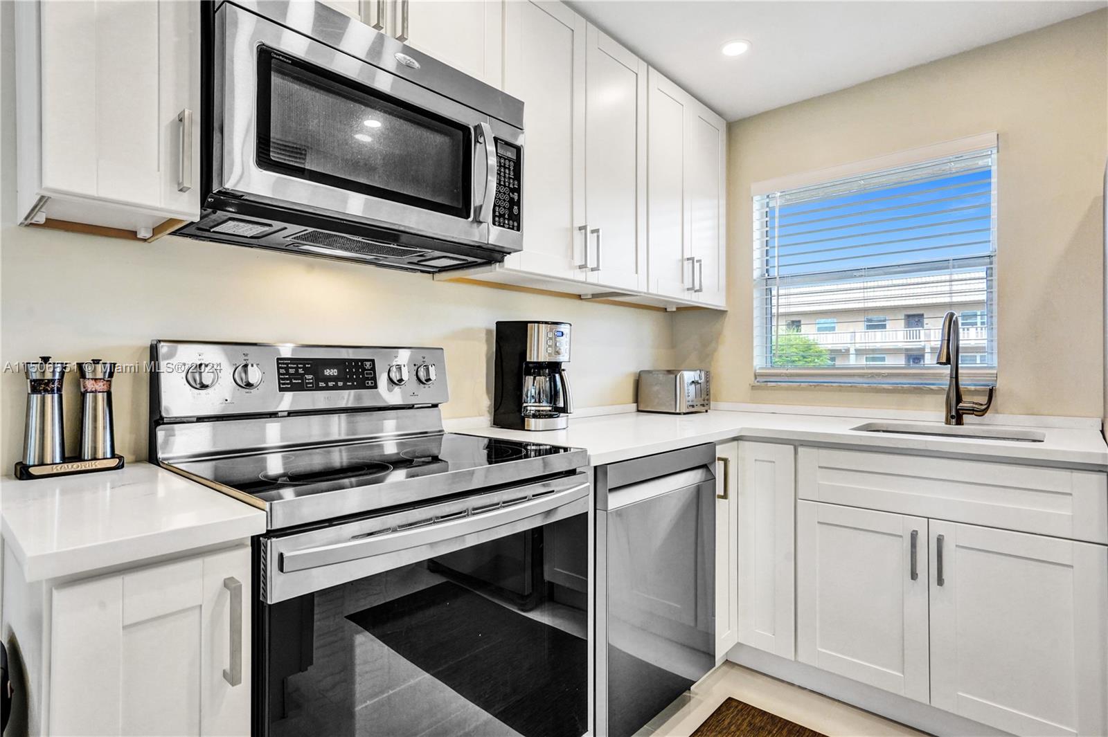 9380 Sunrise Lakes Blvd 207, Sunrise, Florida 33322, 1 Bedroom Bedrooms, ,1 BathroomBathrooms,Residential,For Sale,9380 Sunrise Lakes Blvd 207,A11506551