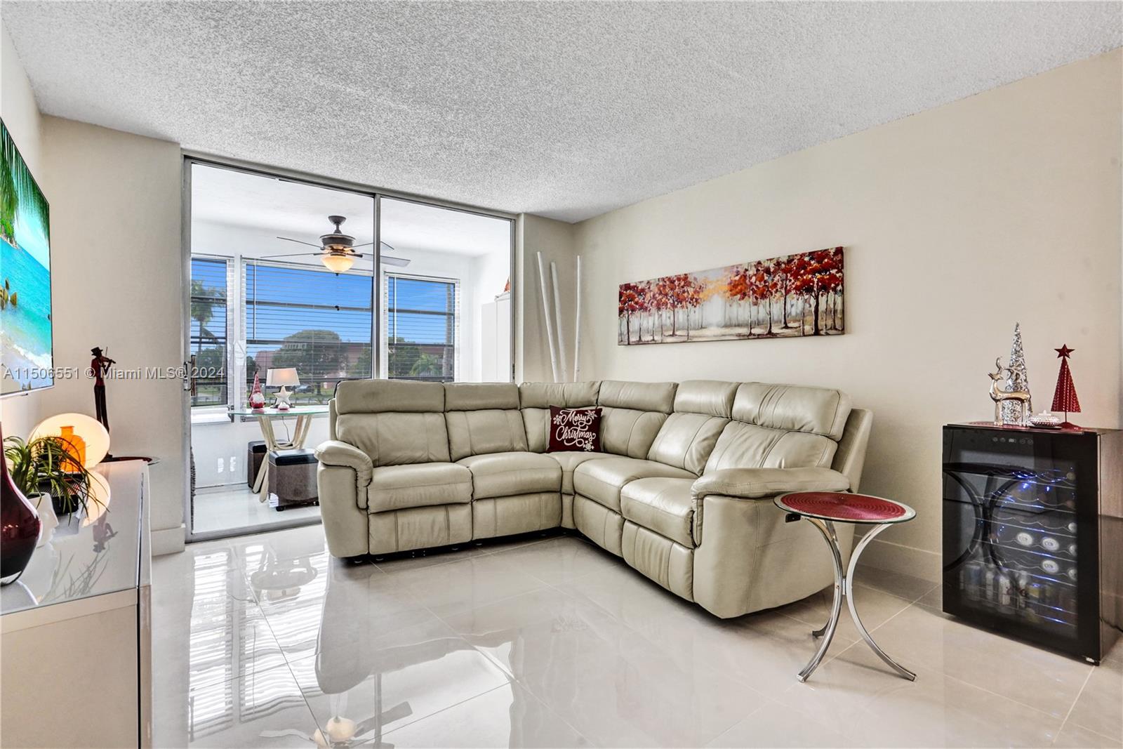 9380 Sunrise Lakes Blvd 207, Sunrise, Florida 33322, 1 Bedroom Bedrooms, ,1 BathroomBathrooms,Residential,For Sale,9380 Sunrise Lakes Blvd 207,A11506551