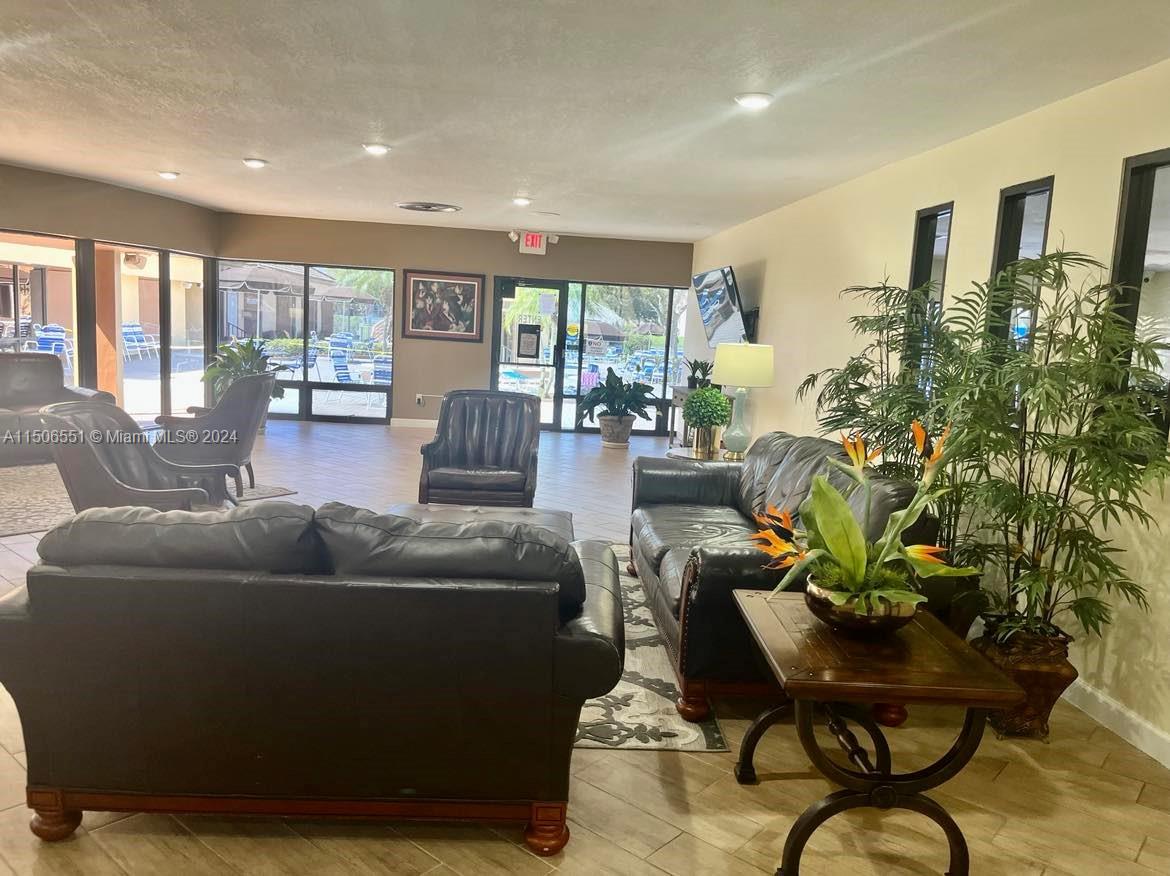 9380 Sunrise Lakes Blvd 207, Sunrise, Florida 33322, 1 Bedroom Bedrooms, ,1 BathroomBathrooms,Residential,For Sale,9380 Sunrise Lakes Blvd 207,A11506551