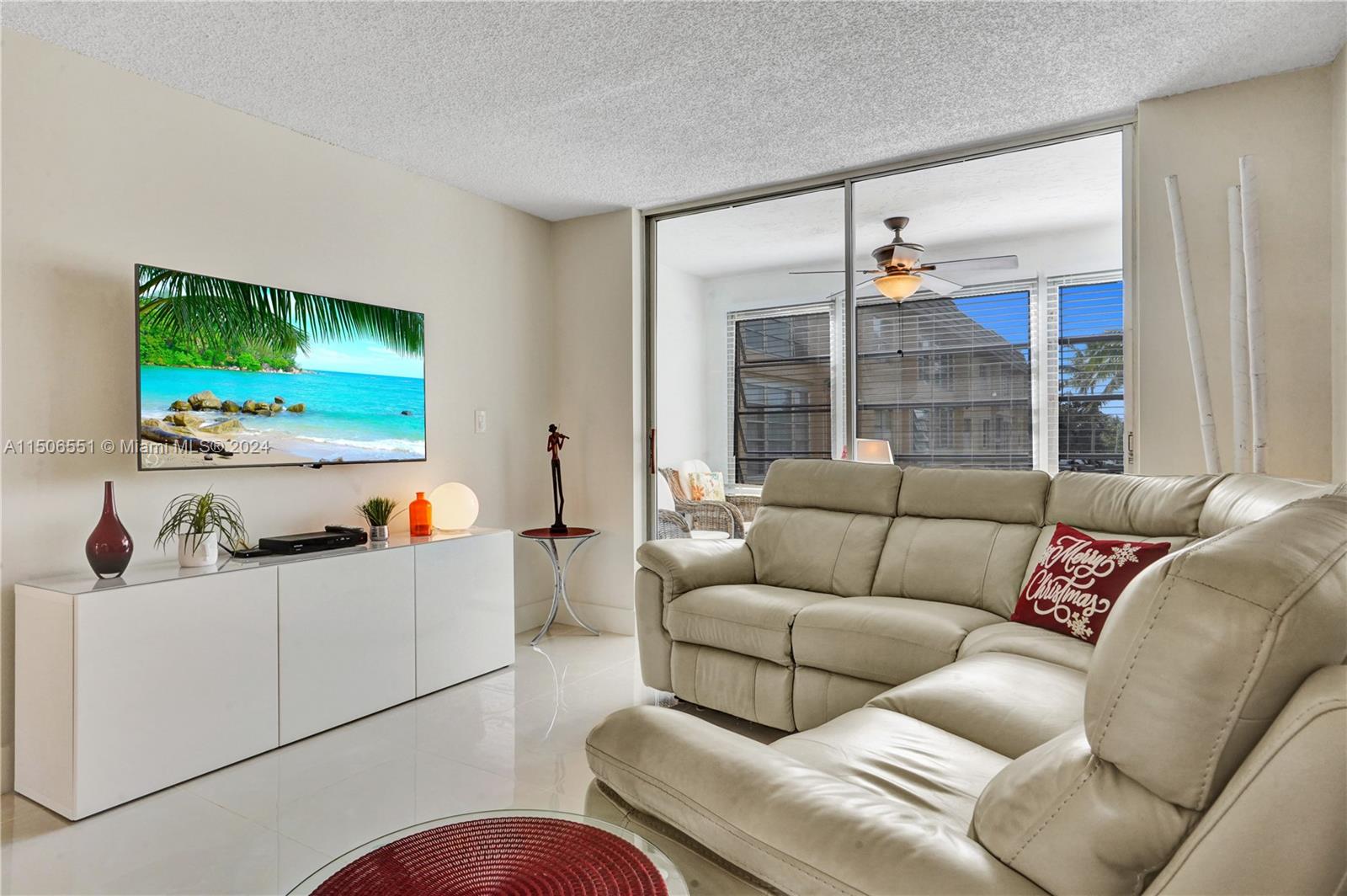 9380 Sunrise Lakes Blvd 207, Sunrise, Florida 33322, 1 Bedroom Bedrooms, ,1 BathroomBathrooms,Residential,For Sale,9380 Sunrise Lakes Blvd 207,A11506551