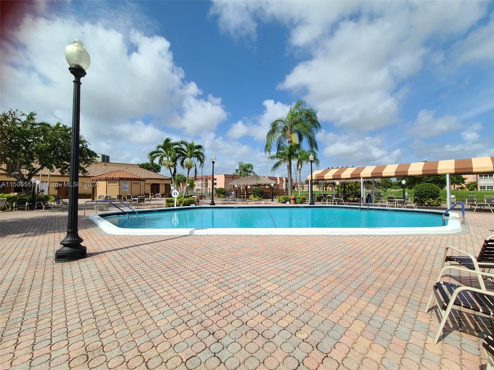 9380 Sunrise Lakes Blvd 207, Sunrise, Florida 33322, 1 Bedroom Bedrooms, ,1 BathroomBathrooms,Residential,For Sale,9380 Sunrise Lakes Blvd 207,A11506551
