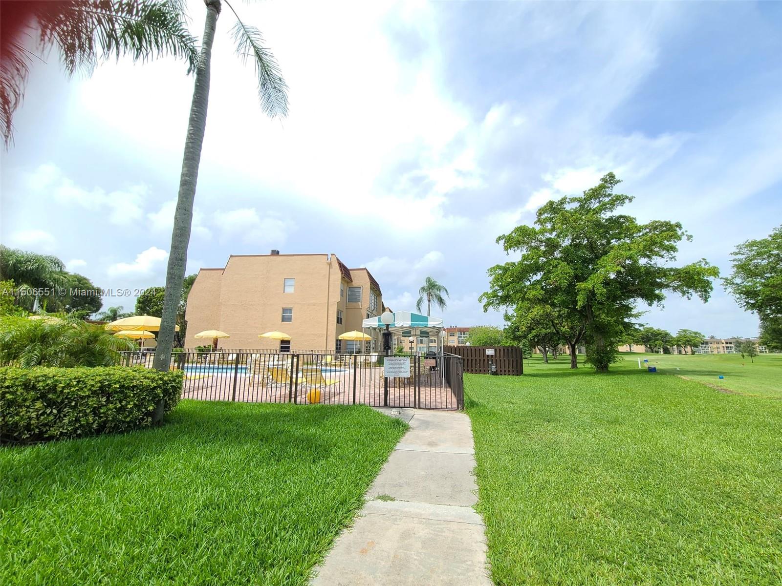 9380 Sunrise Lakes Blvd 207, Sunrise, Florida 33322, 1 Bedroom Bedrooms, ,1 BathroomBathrooms,Residential,For Sale,9380 Sunrise Lakes Blvd 207,A11506551
