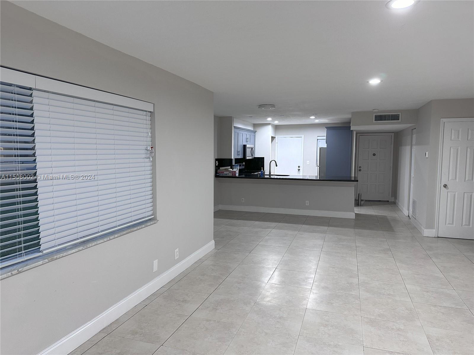 6200 S Falls Cir Dr 101, Lauderhill, Florida 33319, 2 Bedrooms Bedrooms, ,2 BathroomsBathrooms,Residential,For Sale,6200 S Falls Cir Dr 101,A11506002