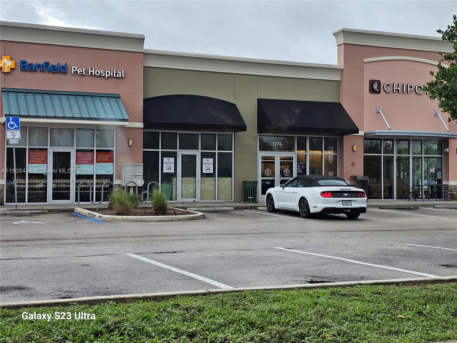 Dania Beach, Florida 33004, 1 Bedroom Bedrooms, ,1 BathroomBathrooms,Residentiallease,For Rent,A11505496
