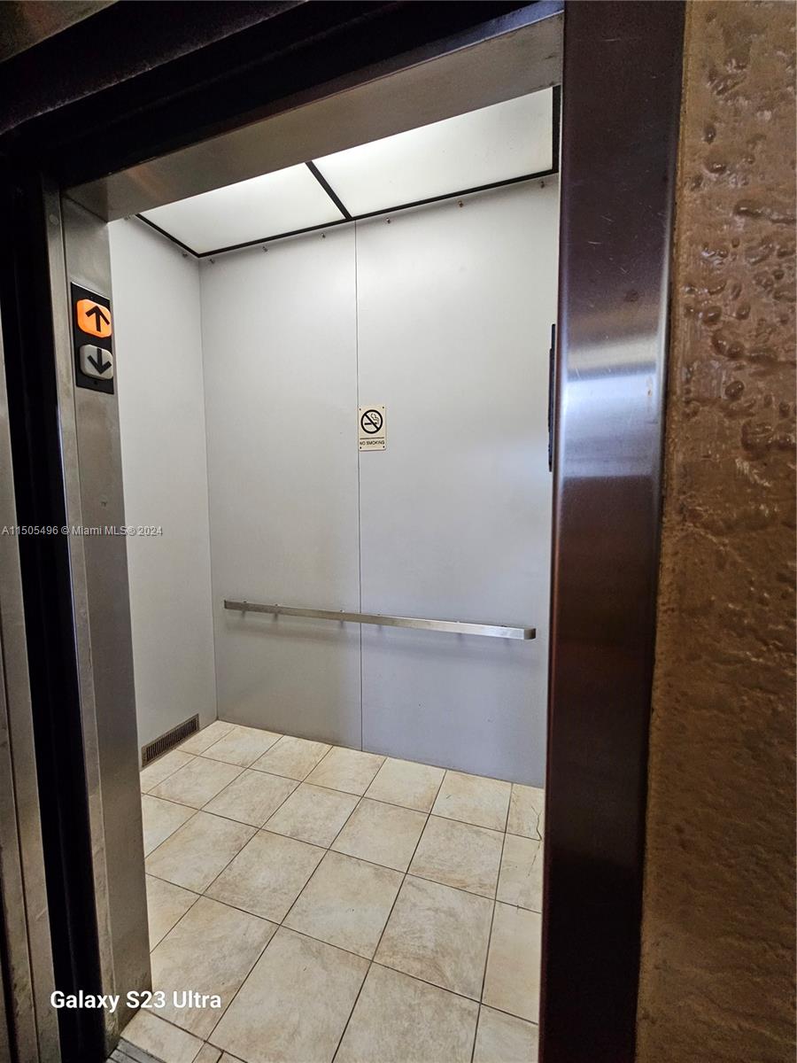 Dania Beach, Florida 33004, 1 Bedroom Bedrooms, ,1 BathroomBathrooms,Residentiallease,For Rent,A11505496