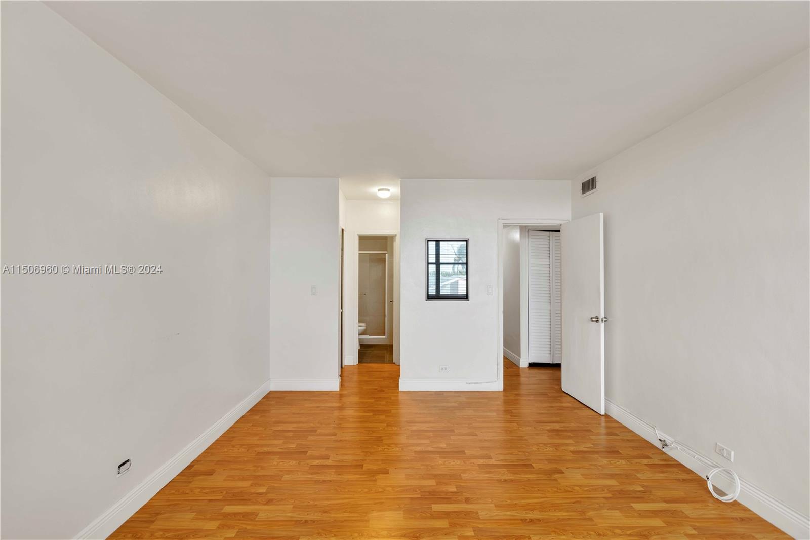 7441 Wayne Ave 2A, Miami Beach, Florida 33141, 2 Bedrooms Bedrooms, ,2 BathroomsBathrooms,Residential,For Sale,7441 Wayne Ave 2A,A11506960