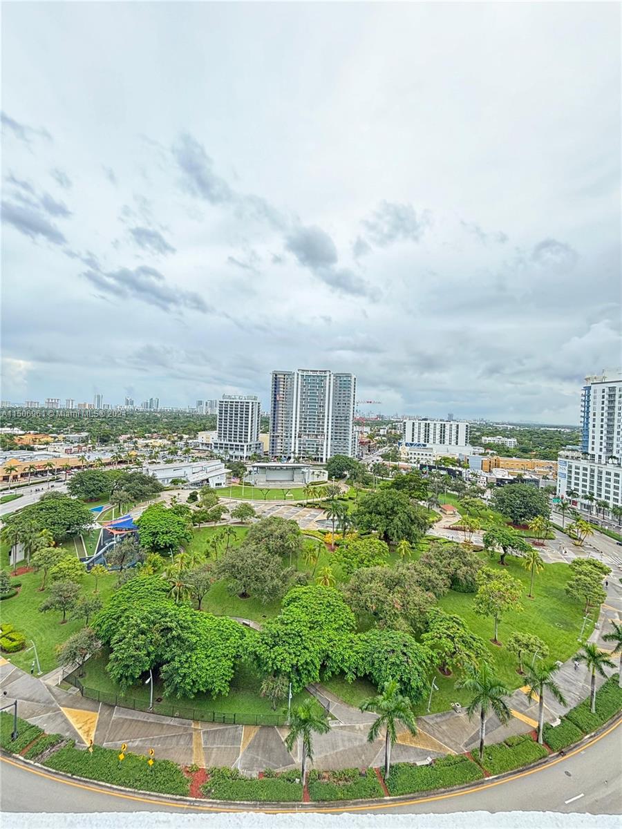 1830 Radius Dr 604, Hollywood, Florida 33020, 2 Bedrooms Bedrooms, ,2 BathroomsBathrooms,Residential,For Sale,1830 Radius Dr 604,A11506961