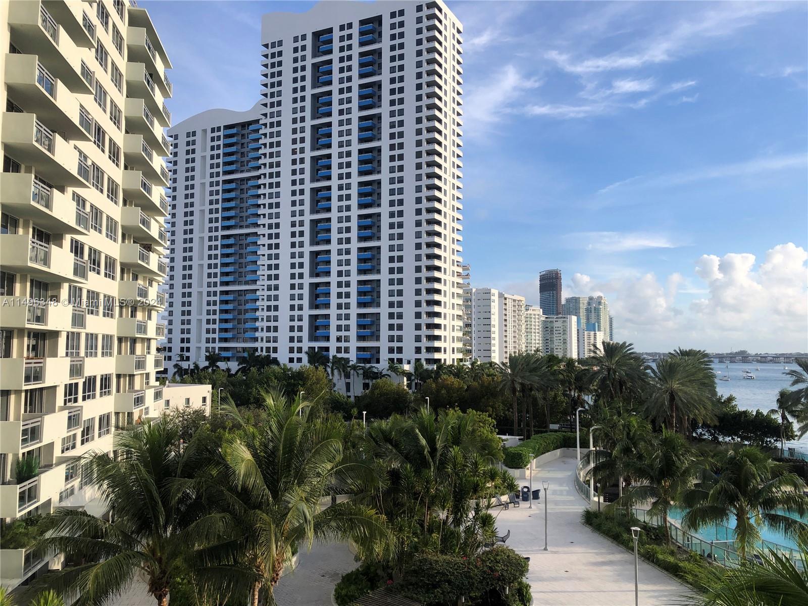 1500  Bay Rd #528S For Sale A11496348, FL