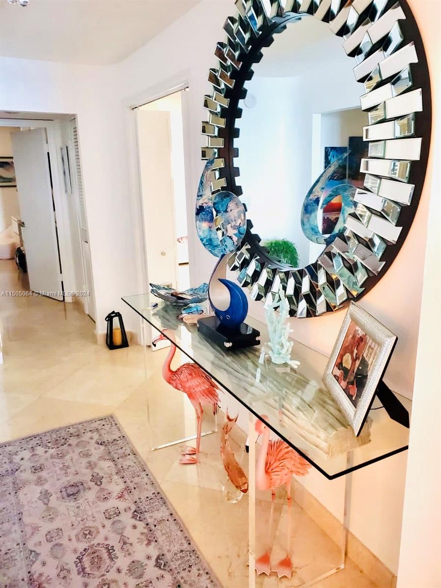 1905 N Ocean Blvd 8E, Fort Lauderdale, Florida 33305, 2 Bedrooms Bedrooms, ,2 BathroomsBathrooms,Residentiallease,For Rent,1905 N Ocean Blvd 8E,A11505064