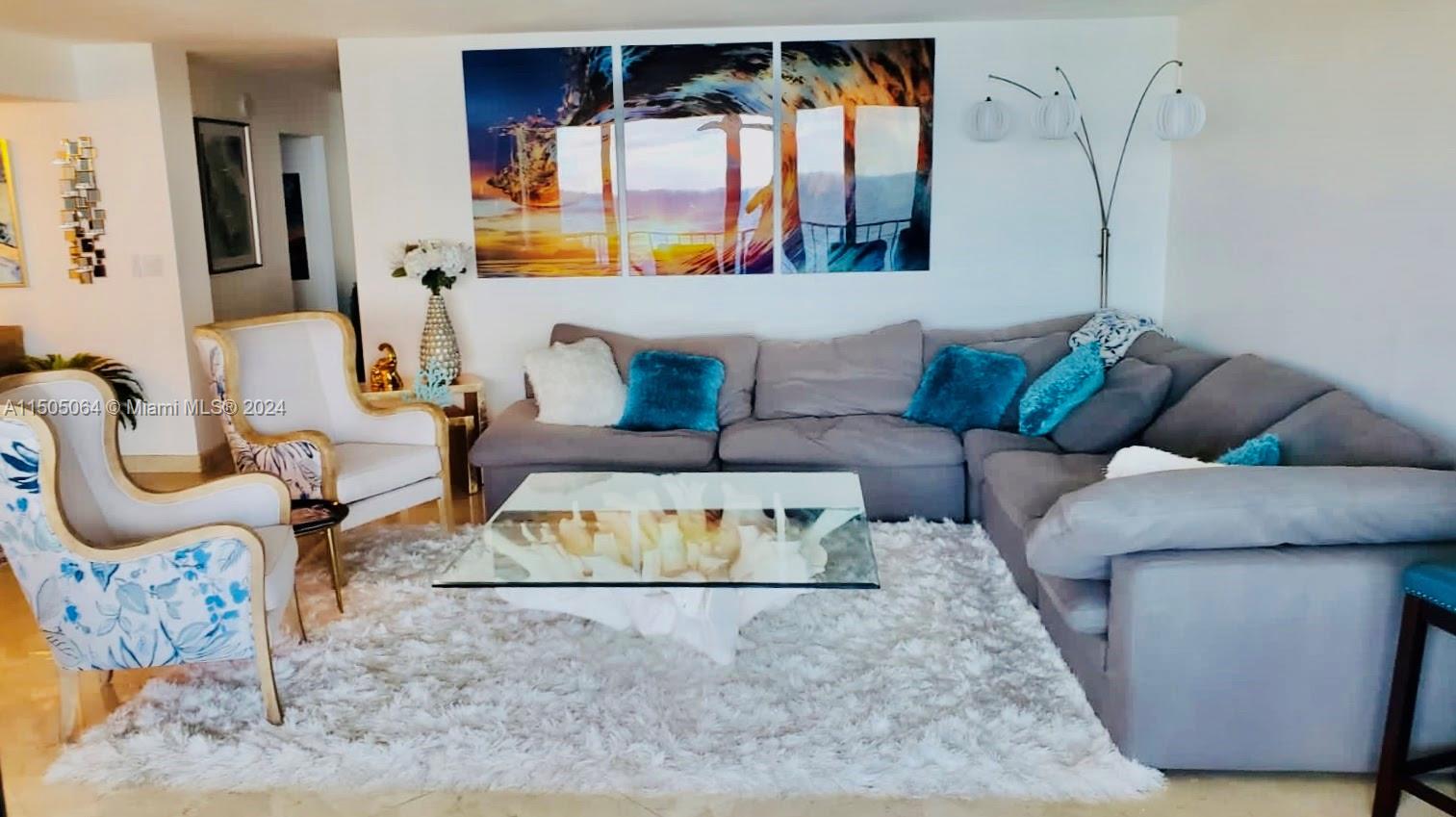 1905 N Ocean Blvd 8E, Fort Lauderdale, Florida 33305, 2 Bedrooms Bedrooms, ,2 BathroomsBathrooms,Residentiallease,For Rent,1905 N Ocean Blvd 8E,A11505064