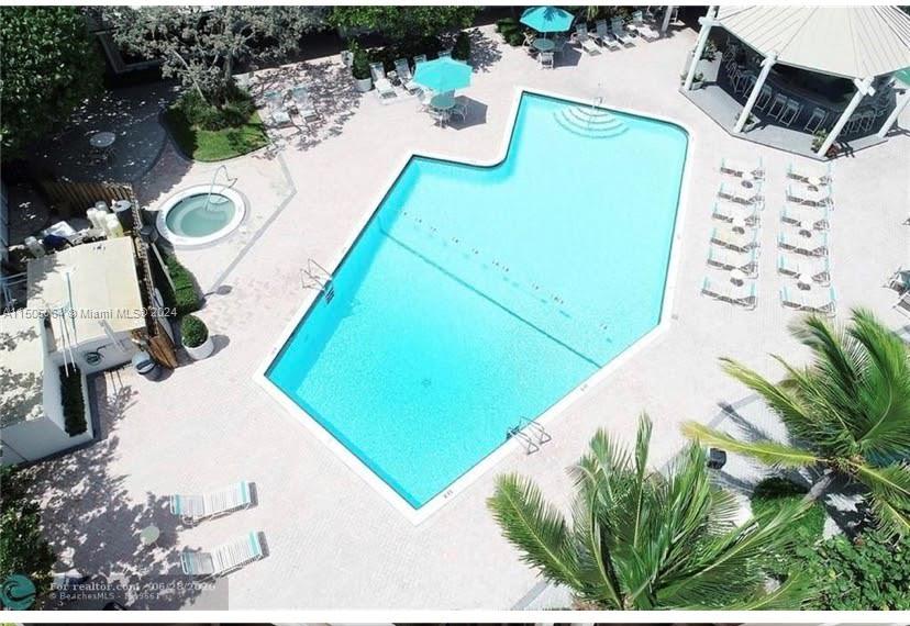 1905 N Ocean Blvd 8E, Fort Lauderdale, Florida 33305, 2 Bedrooms Bedrooms, ,2 BathroomsBathrooms,Residentiallease,For Rent,1905 N Ocean Blvd 8E,A11505064
