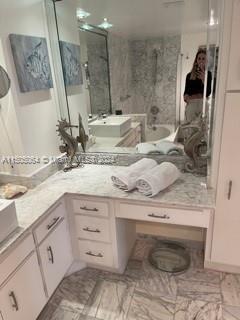 1905 N Ocean Blvd 8E, Fort Lauderdale, Florida 33305, 2 Bedrooms Bedrooms, ,2 BathroomsBathrooms,Residentiallease,For Rent,1905 N Ocean Blvd 8E,A11505064
