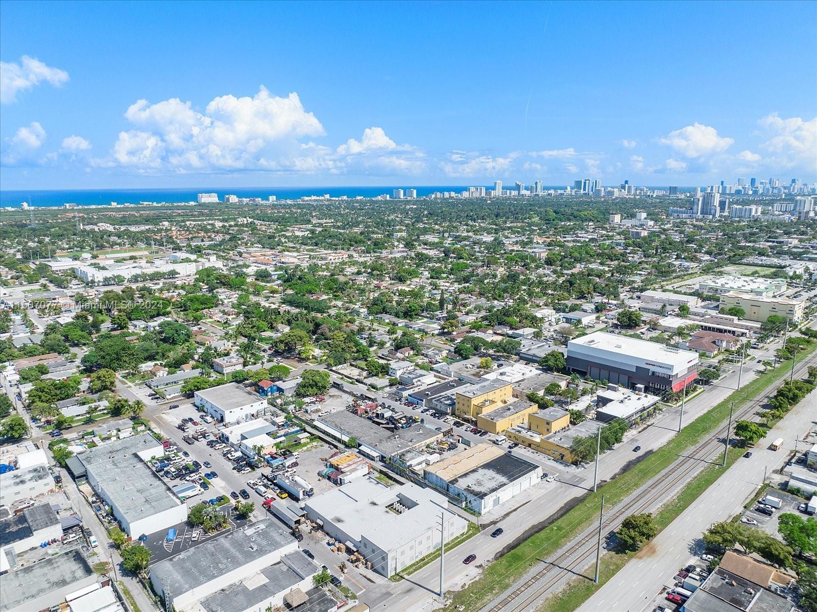 2040 Liberty St, Hollywood, Florida 33020, ,Commercialsale,For Sale,2040 Liberty St,A11507077