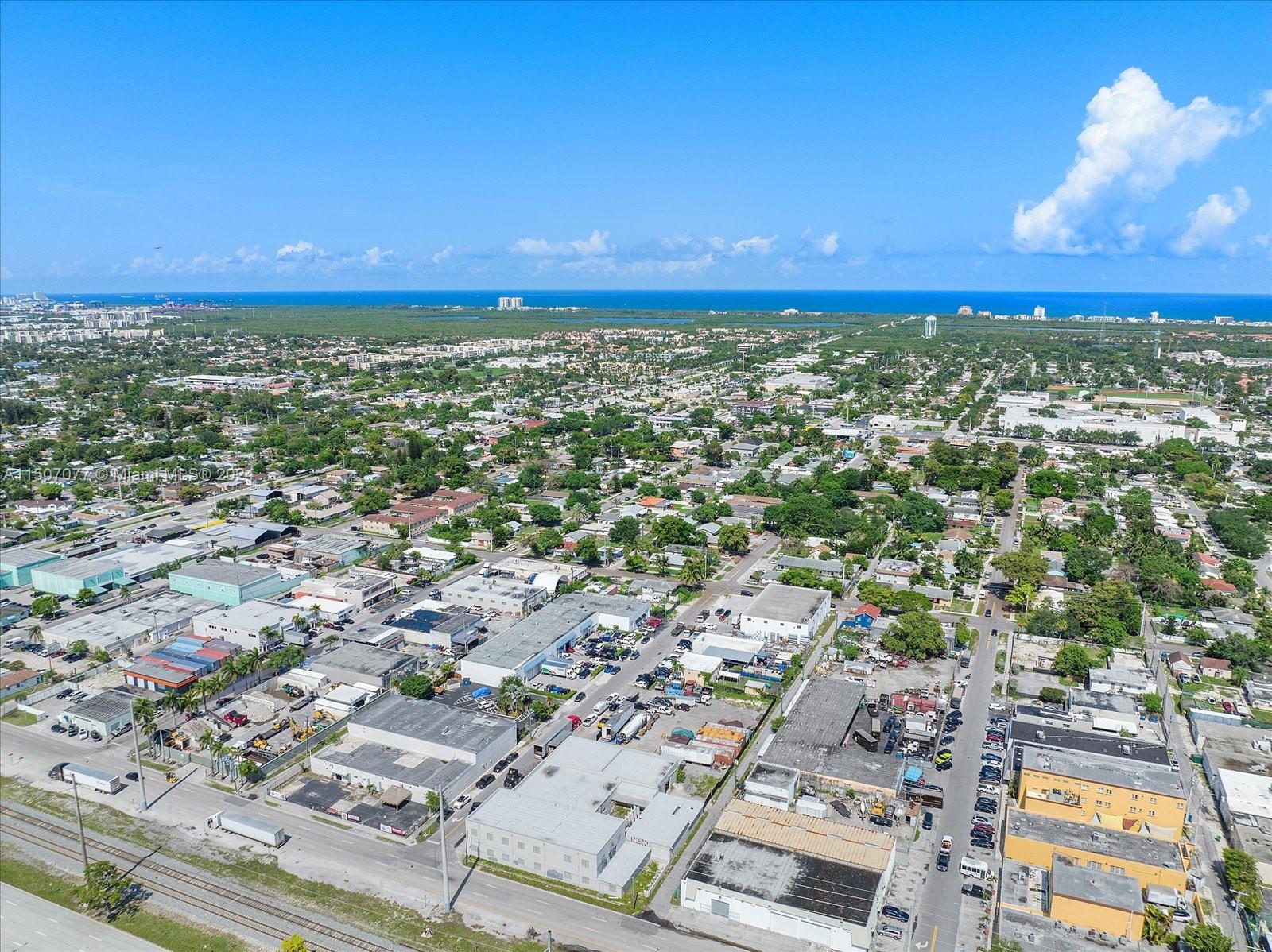 2040 Liberty St, Hollywood, Florida 33020, ,Commercialsale,For Sale,2040 Liberty St,A11507077