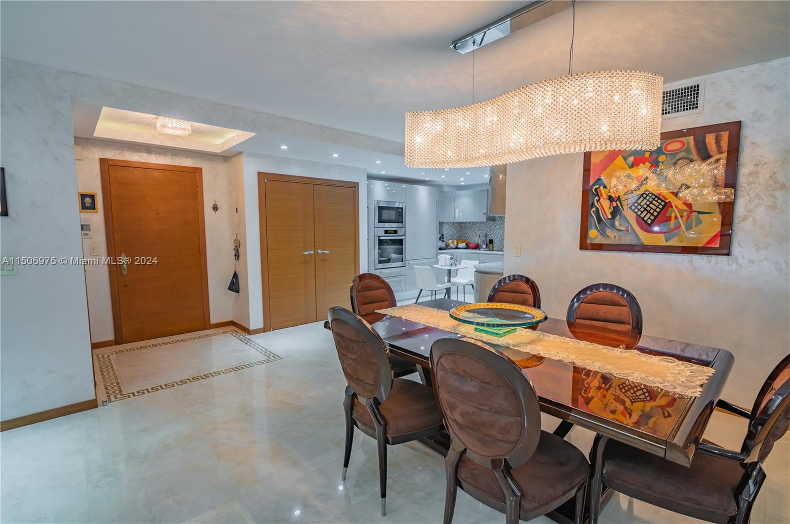 9801 Collins Ave 12J, Bal Harbour, Florida 33154, 2 Bedrooms Bedrooms, ,2 BathroomsBathrooms,Residential,For Sale,9801 Collins Ave 12J,A11506975
