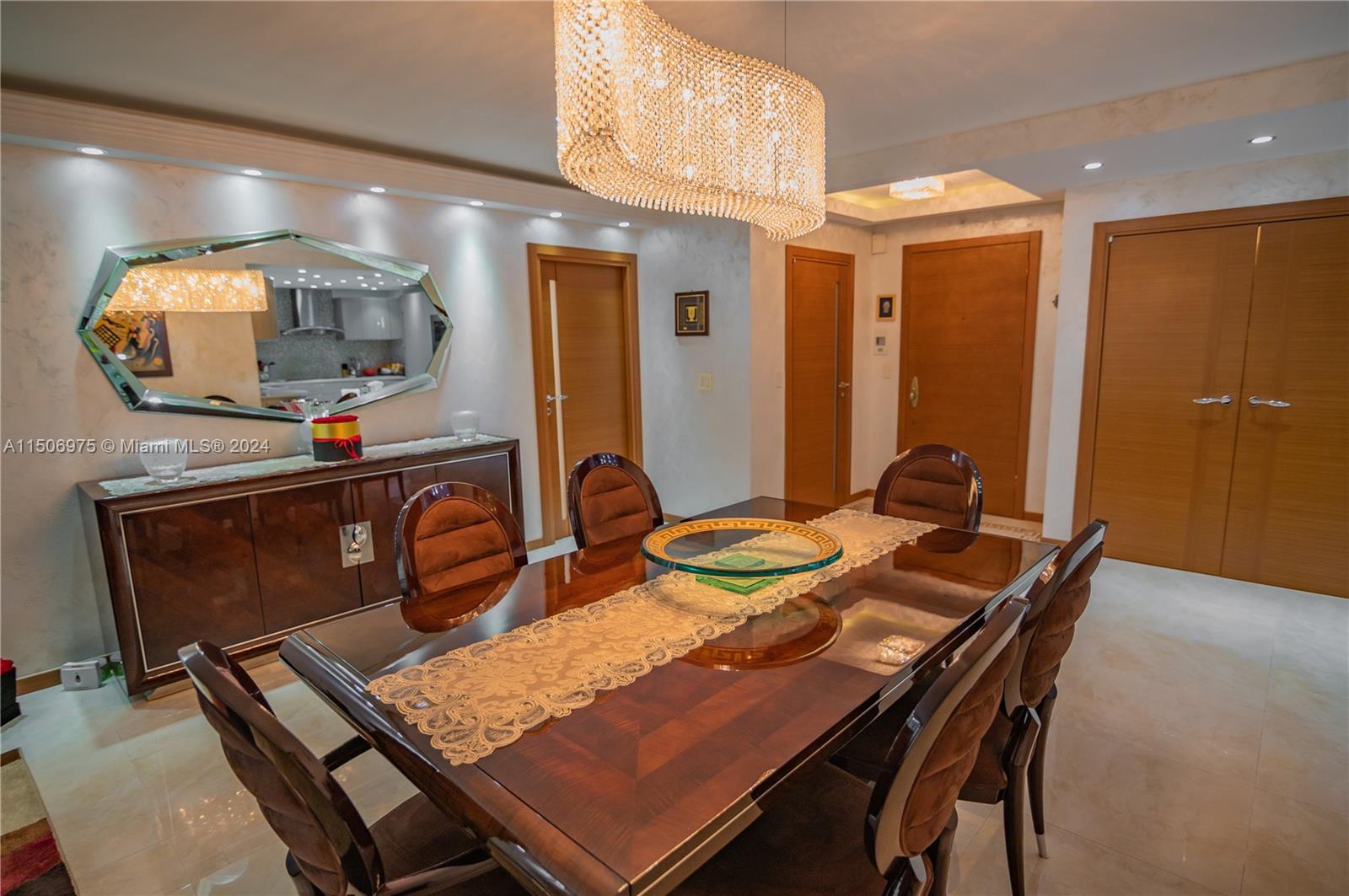 9801 Collins Ave 12J, Bal Harbour, Florida 33154, 2 Bedrooms Bedrooms, ,2 BathroomsBathrooms,Residential,For Sale,9801 Collins Ave 12J,A11506975