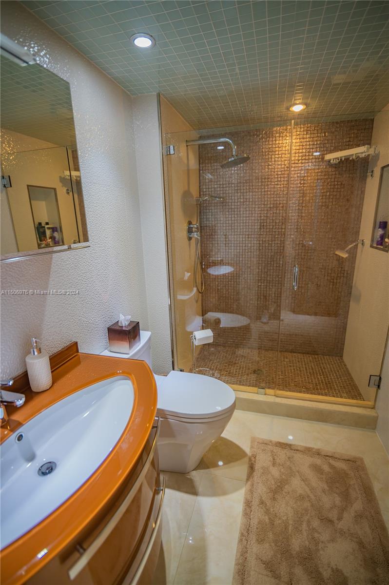 9801 Collins Ave 12J, Bal Harbour, Florida 33154, 2 Bedrooms Bedrooms, ,2 BathroomsBathrooms,Residential,For Sale,9801 Collins Ave 12J,A11506975