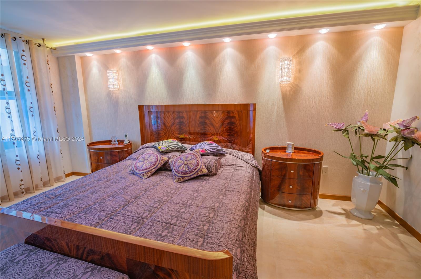 9801 Collins Ave 12J, Bal Harbour, Florida 33154, 2 Bedrooms Bedrooms, ,2 BathroomsBathrooms,Residential,For Sale,9801 Collins Ave 12J,A11506975