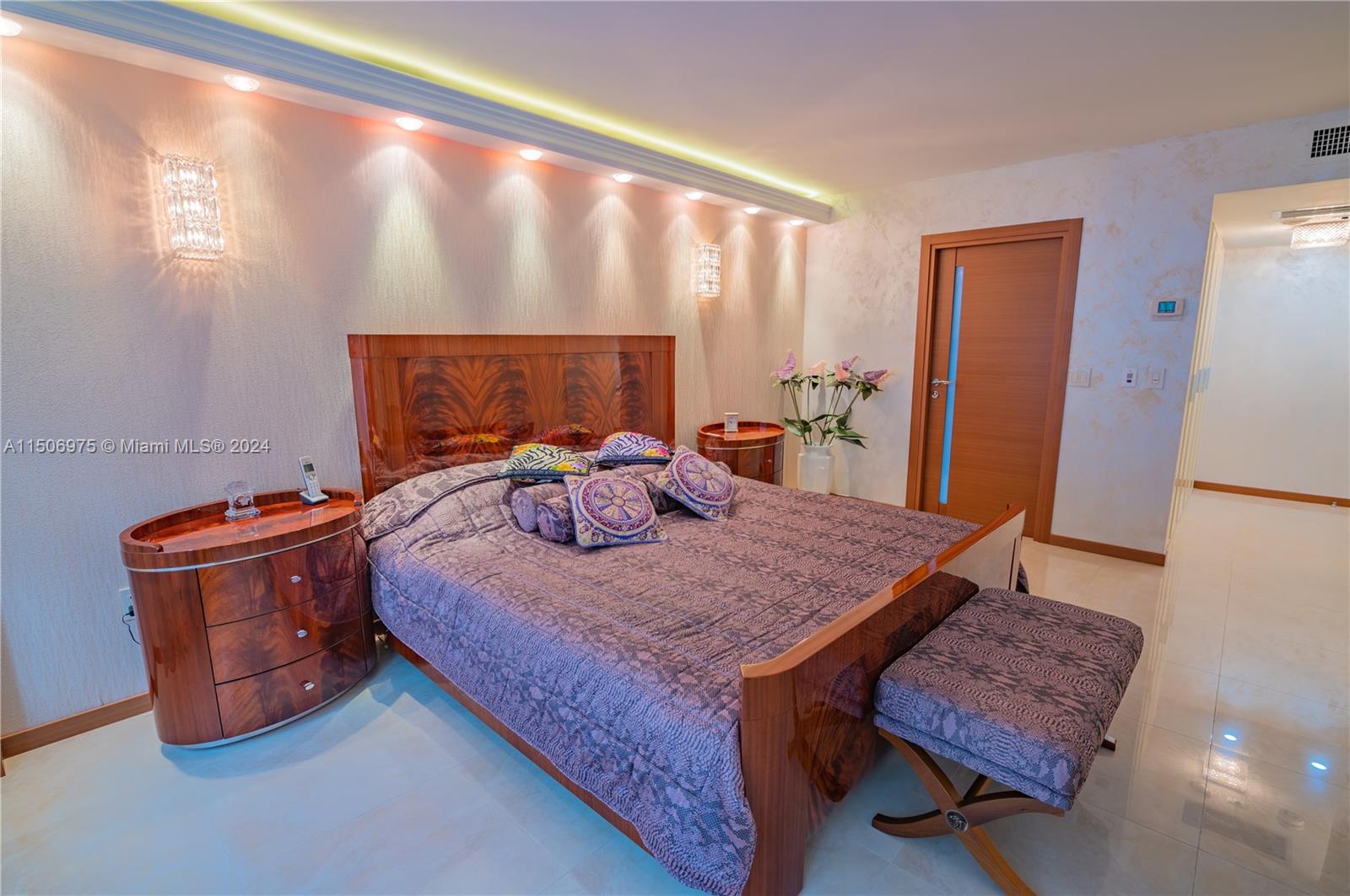 9801 Collins Ave 12J, Bal Harbour, Florida 33154, 2 Bedrooms Bedrooms, ,2 BathroomsBathrooms,Residential,For Sale,9801 Collins Ave 12J,A11506975