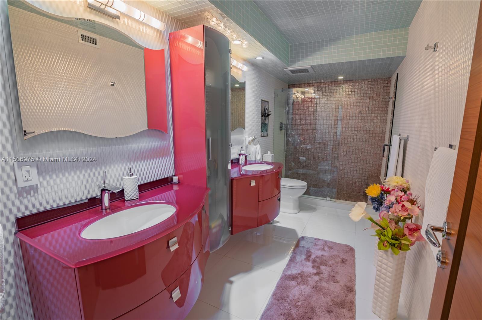 9801 Collins Ave 12J, Bal Harbour, Florida 33154, 2 Bedrooms Bedrooms, ,2 BathroomsBathrooms,Residential,For Sale,9801 Collins Ave 12J,A11506975