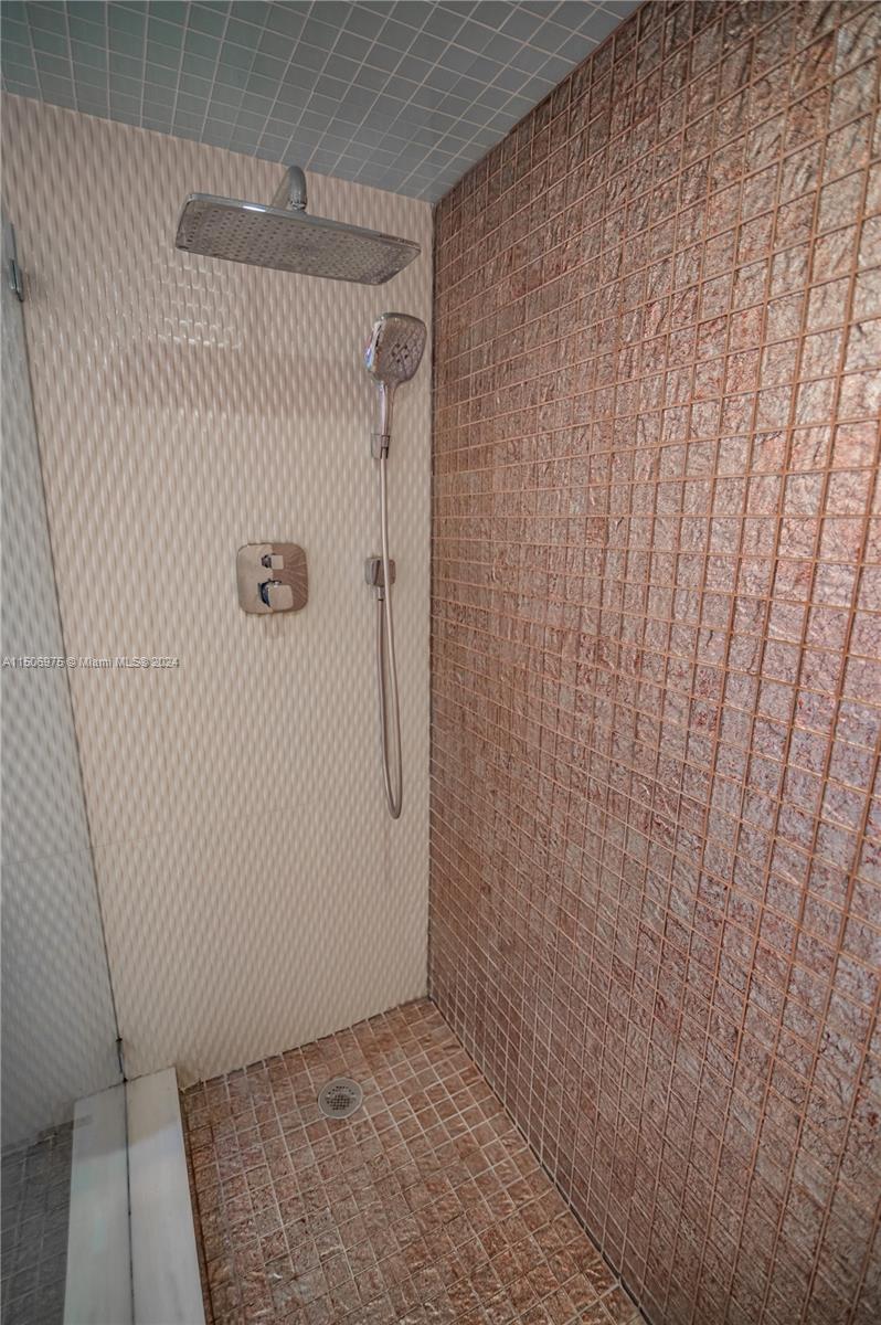 9801 Collins Ave 12J, Bal Harbour, Florida 33154, 2 Bedrooms Bedrooms, ,2 BathroomsBathrooms,Residential,For Sale,9801 Collins Ave 12J,A11506975