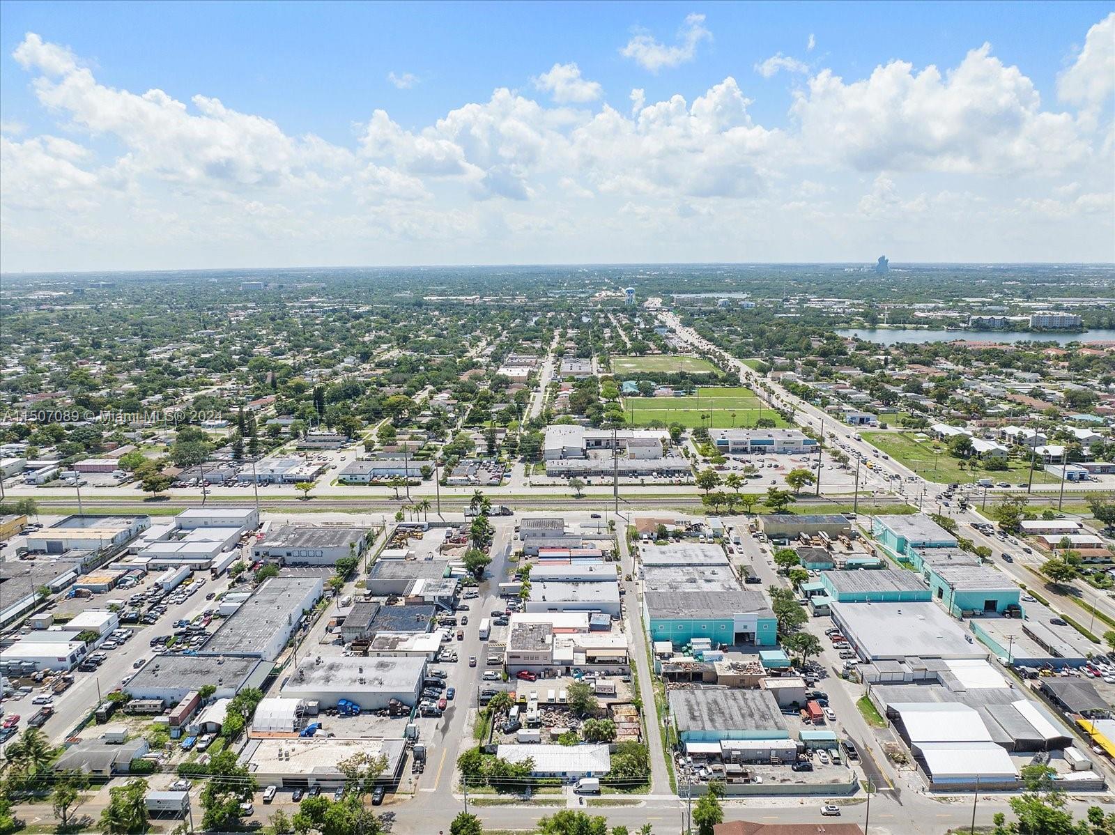 2027-2047 Thomas St, Hollywood, Florida 33020, ,Commercialsale,For Sale,2027-2047 Thomas St,A11507089