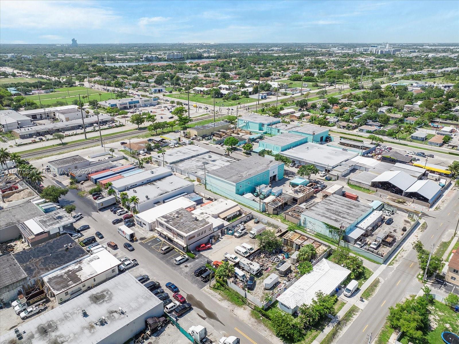 2027-2047 Thomas St, Hollywood, Florida 33020, ,Commercialsale,For Sale,2027-2047 Thomas St,A11507089