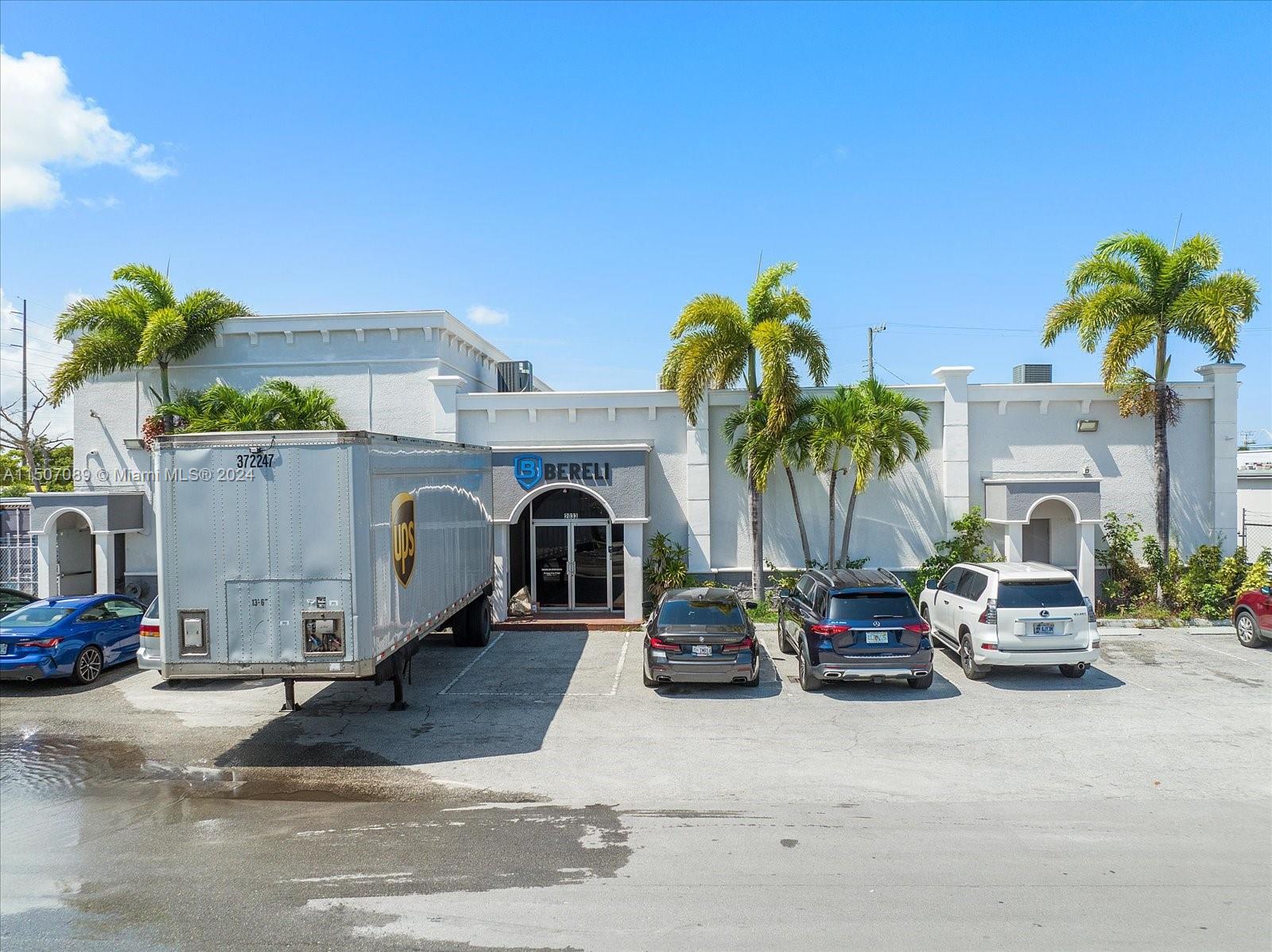 2027-2047 Thomas St, Hollywood, Florida 33020, ,Commercialsale,For Sale,2027-2047 Thomas St,A11507089