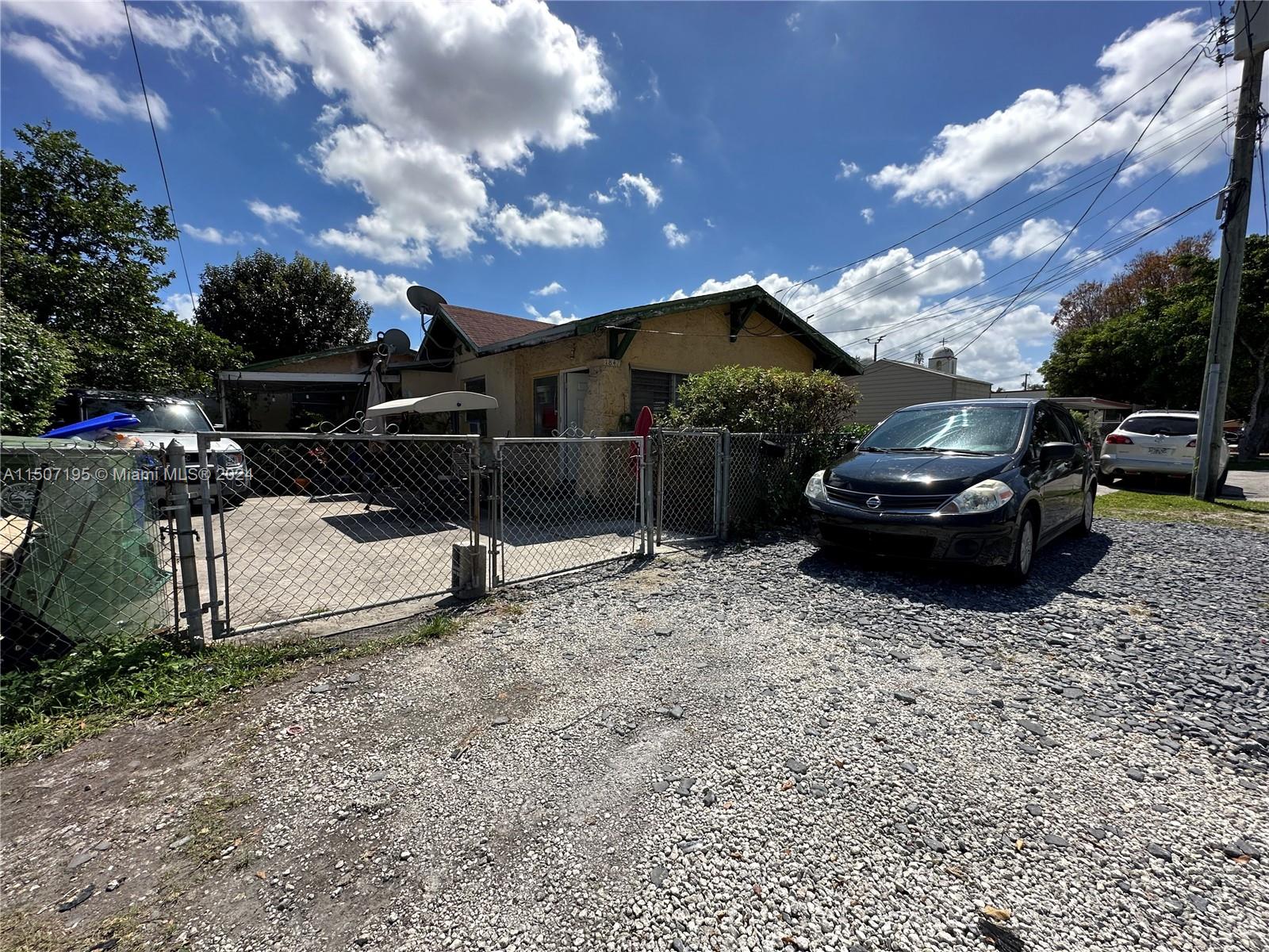 1842 NW 18th Ter, Miami, Florida 33125, ,Residentialincome,For Sale,1842 NW 18th Ter,A11507195