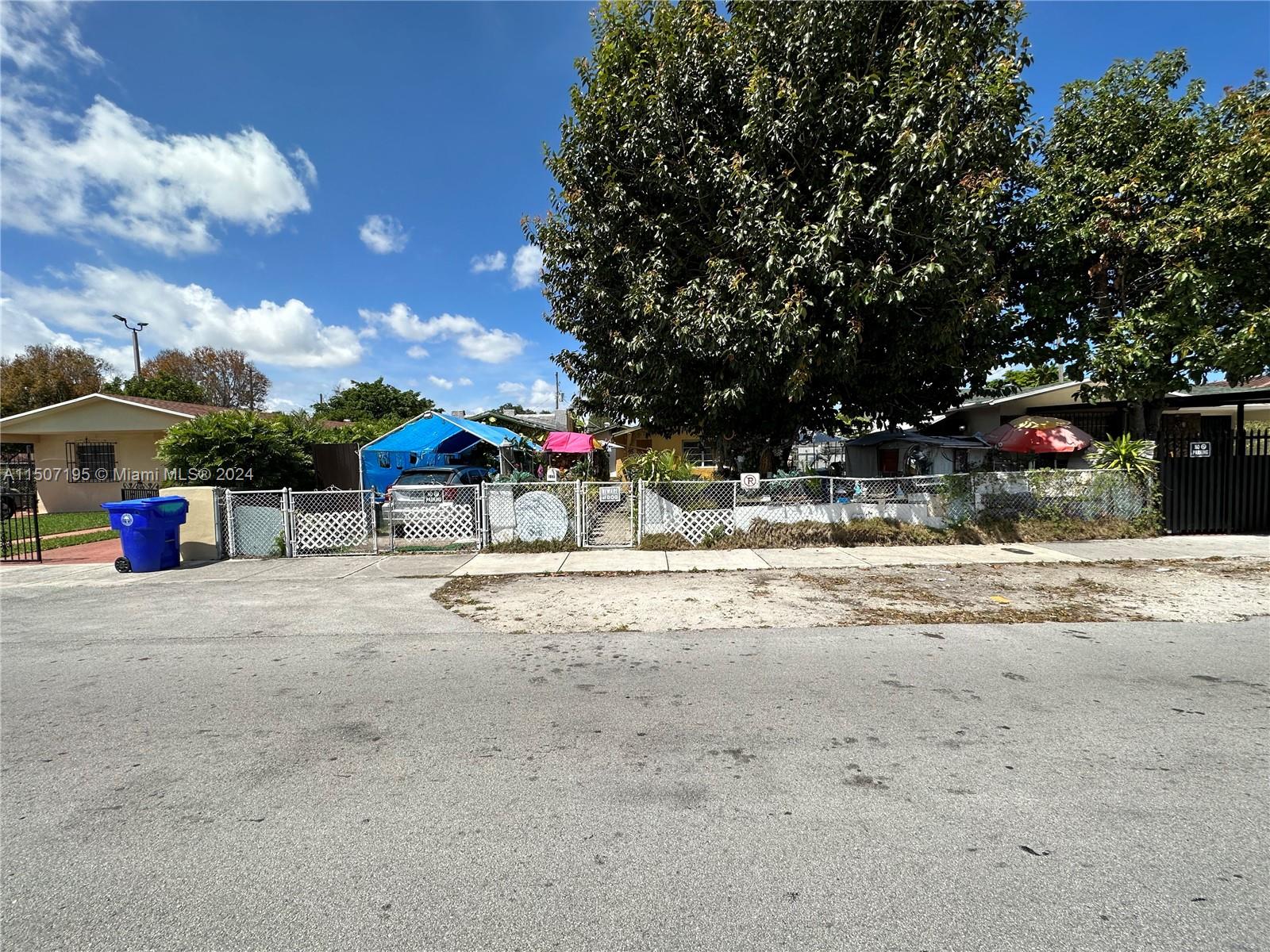 1842 NW 18th Ter, Miami, Florida 33125, ,Residentialincome,For Sale,1842 NW 18th Ter,A11507195