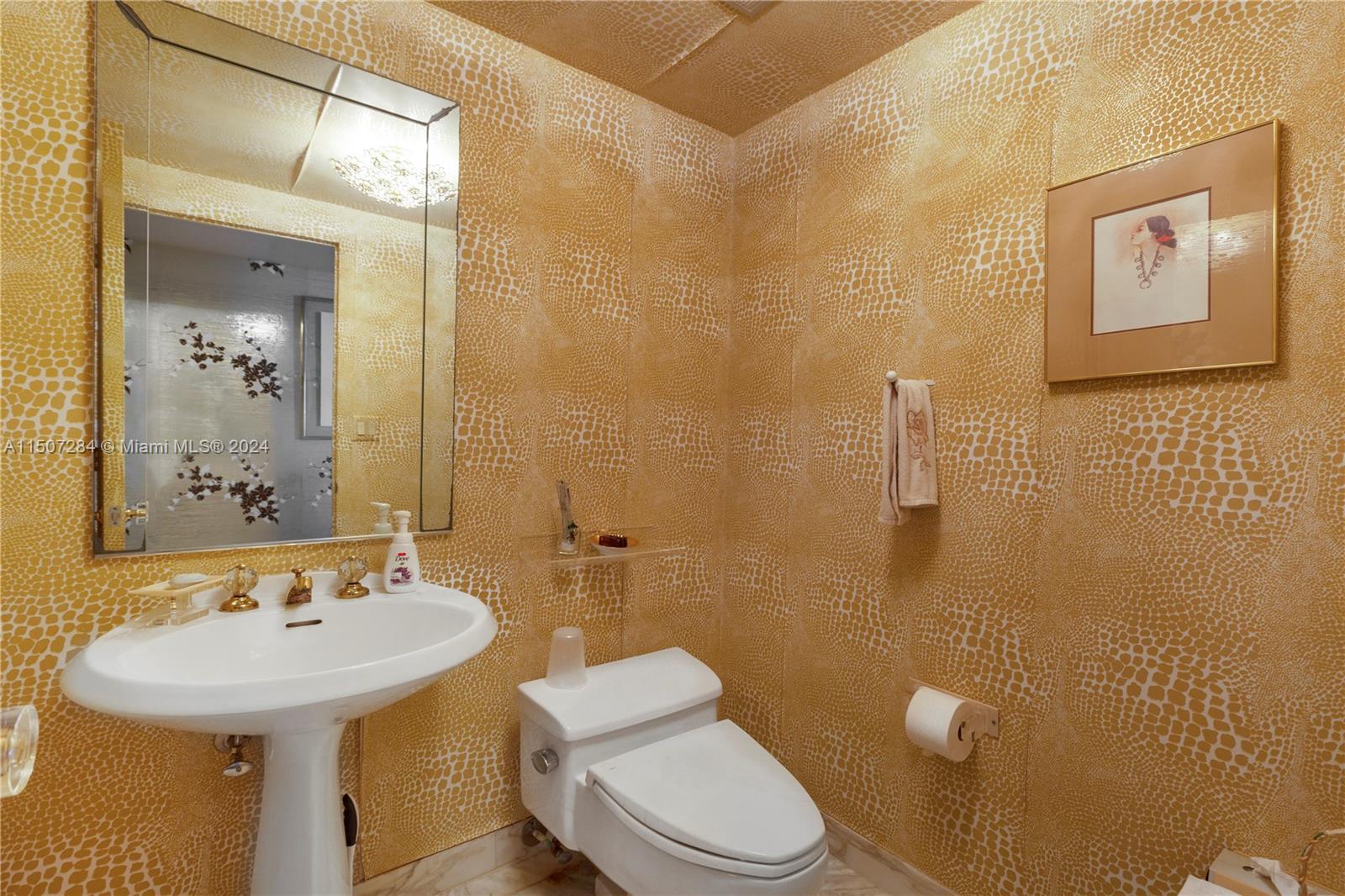 10155 Collins Ave 605, Bal Harbour, Florida 33154, 3 Bedrooms Bedrooms, ,3 BathroomsBathrooms,Residential,For Sale,10155 Collins Ave 605,A11507284