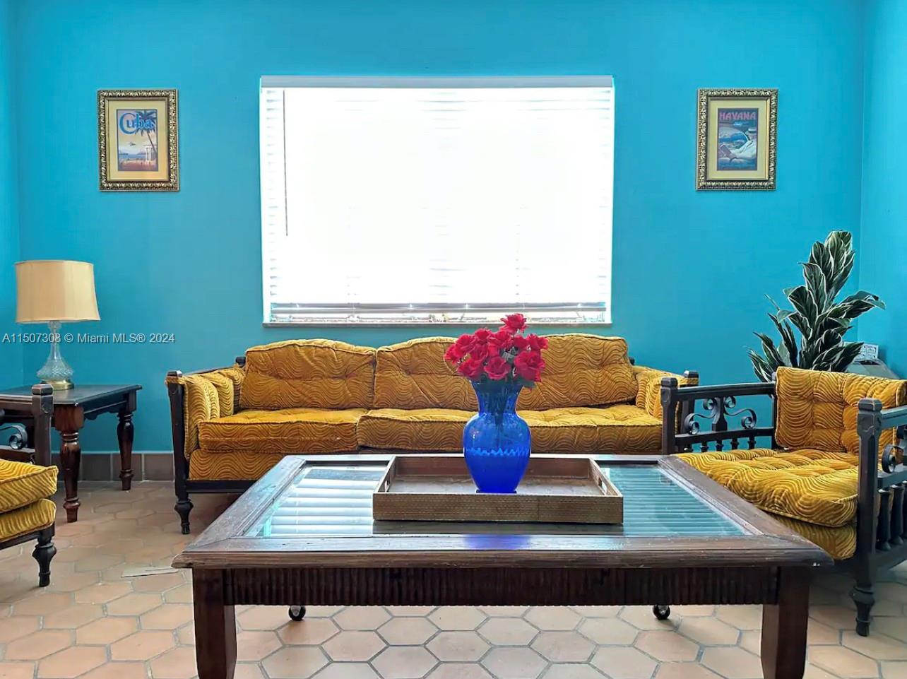 843 NW 3rd St 1, Miami, Florida 33128, 3 Bedrooms Bedrooms, ,1 BathroomBathrooms,Residentiallease,For Rent,843 NW 3rd St 1,A11507308