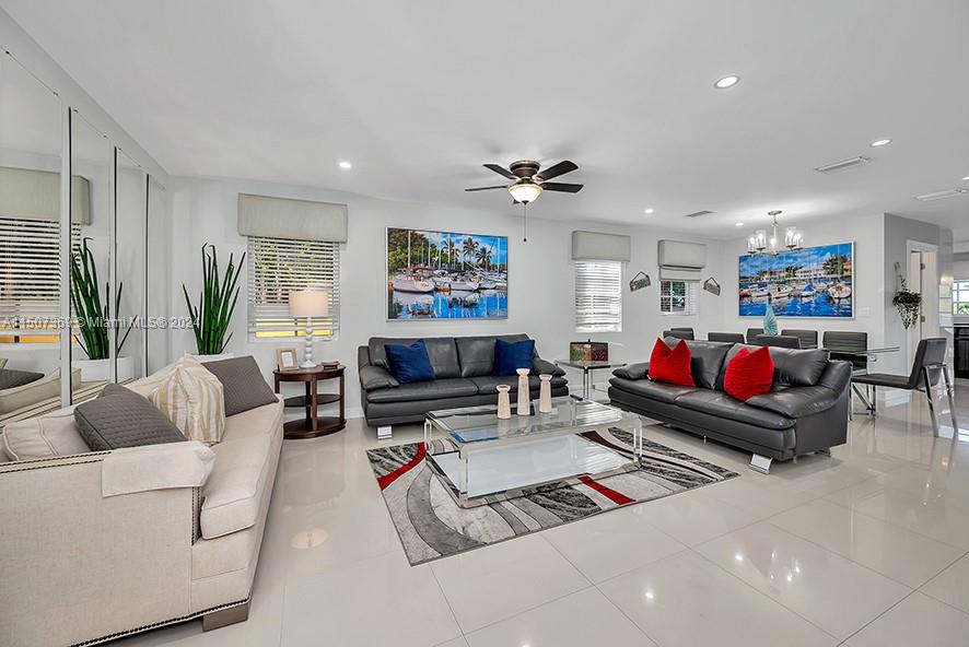 4590 N Ocean Dr A, Hollywood, Florida 33019, 2 Bedrooms Bedrooms, ,2 BathroomsBathrooms,Residentiallease,For Rent,4590 N Ocean Dr A,A11507369