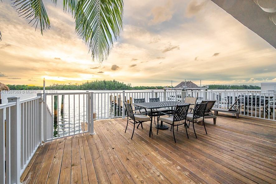 4590 N Ocean Dr A, Hollywood, Florida 33019, 2 Bedrooms Bedrooms, ,2 BathroomsBathrooms,Residentiallease,For Rent,4590 N Ocean Dr A,A11507369