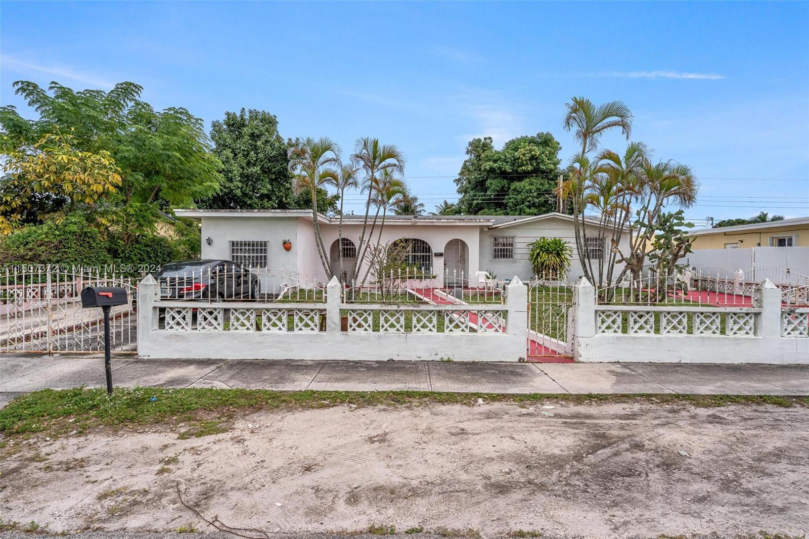 17435 NW 48th Ct, Miami Gardens, Florida 33055, 3 Bedrooms Bedrooms, ,2 BathroomsBathrooms,Residential,For Sale,17435 NW 48th Ct,A11507372