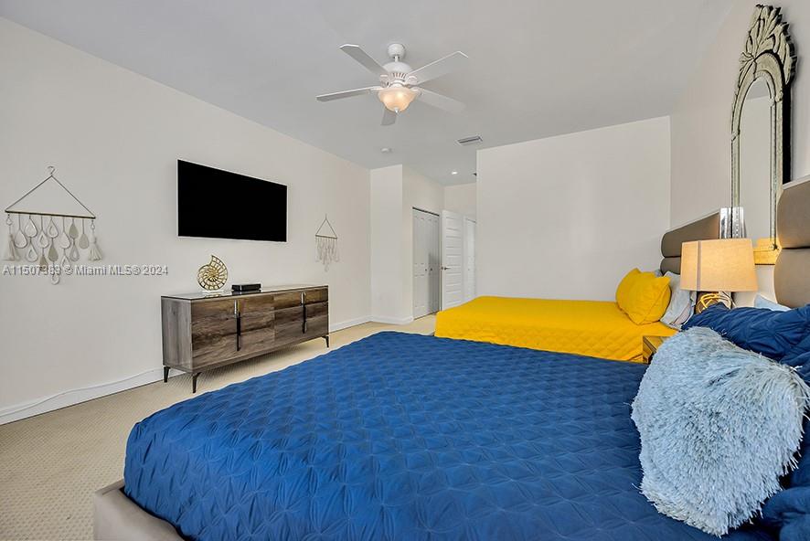 4592 N Ocean Dr B, Hollywood, Florida 33019, 2 Bedrooms Bedrooms, ,2 BathroomsBathrooms,Residentiallease,For Rent,4592 N Ocean Dr B,A11507383