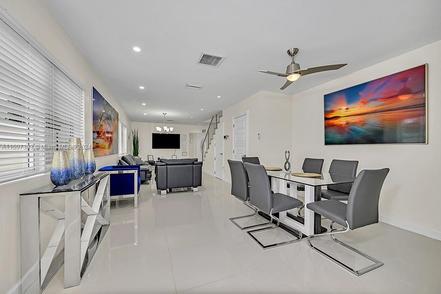 4592 N Ocean Dr B, Hollywood, Florida 33019, 2 Bedrooms Bedrooms, ,2 BathroomsBathrooms,Residentiallease,For Rent,4592 N Ocean Dr B,A11507383