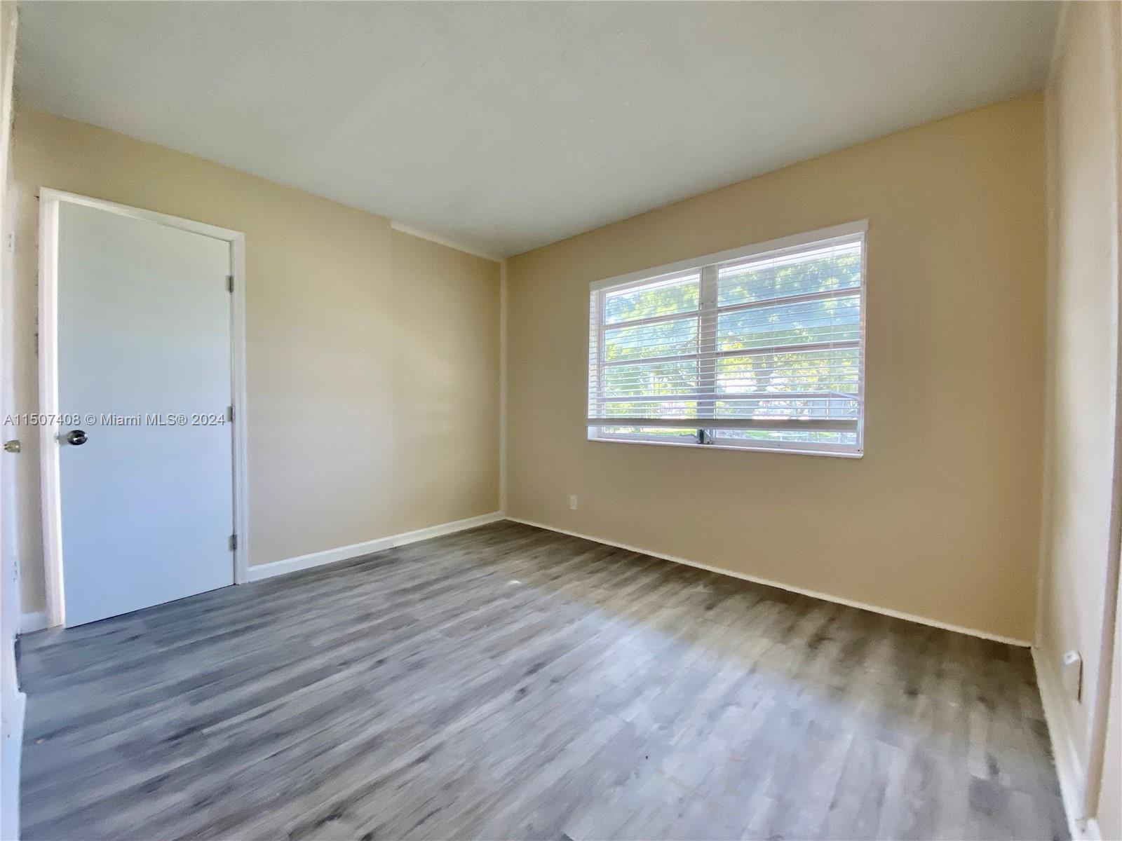22 SE 3rd Ter 21, Dania Beach, Florida 33004, 1 Bedroom Bedrooms, ,1 BathroomBathrooms,Residential,For Sale,22 SE 3rd Ter 21,A11507408