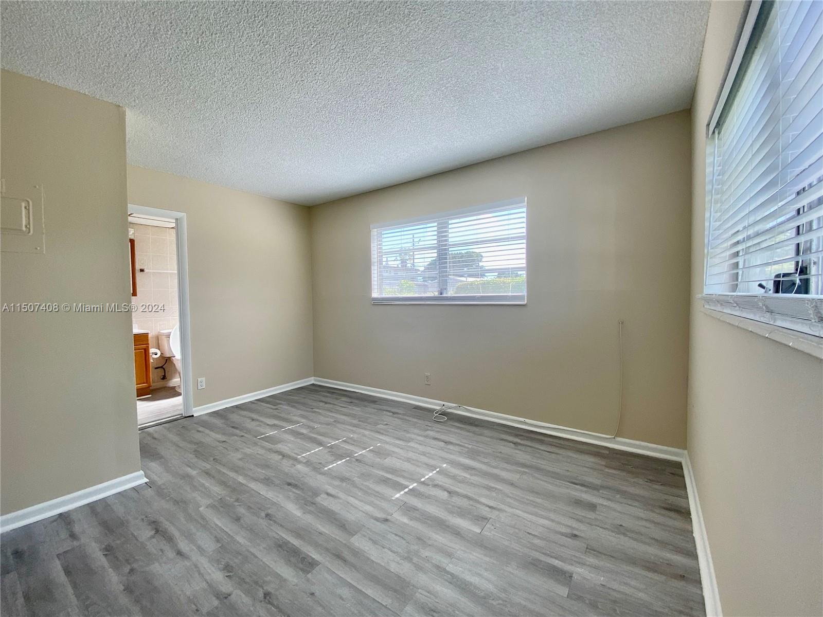 22 SE 3rd Ter 21, Dania Beach, Florida 33004, 1 Bedroom Bedrooms, ,1 BathroomBathrooms,Residential,For Sale,22 SE 3rd Ter 21,A11507408