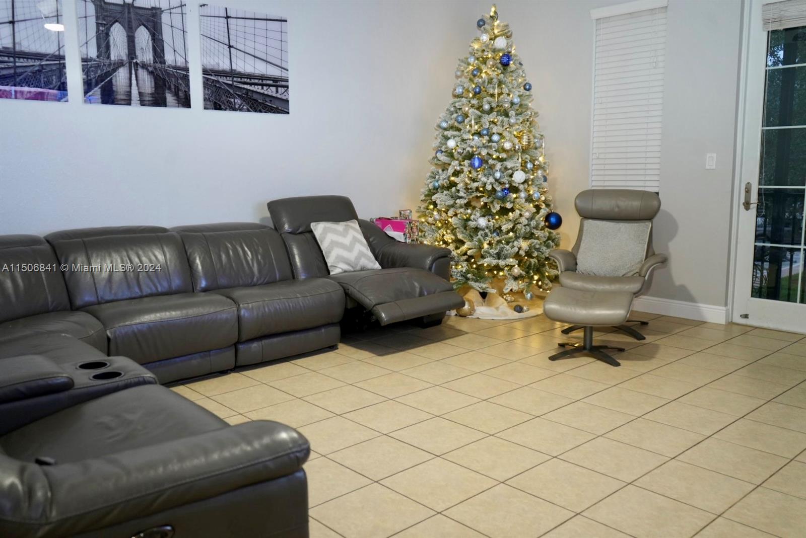 2547 SW 119th Ter 2547, Miramar, Florida 33025, 3 Bedrooms Bedrooms, ,3 BathroomsBathrooms,Residential,For Sale,2547 SW 119th Ter 2547,A11506841