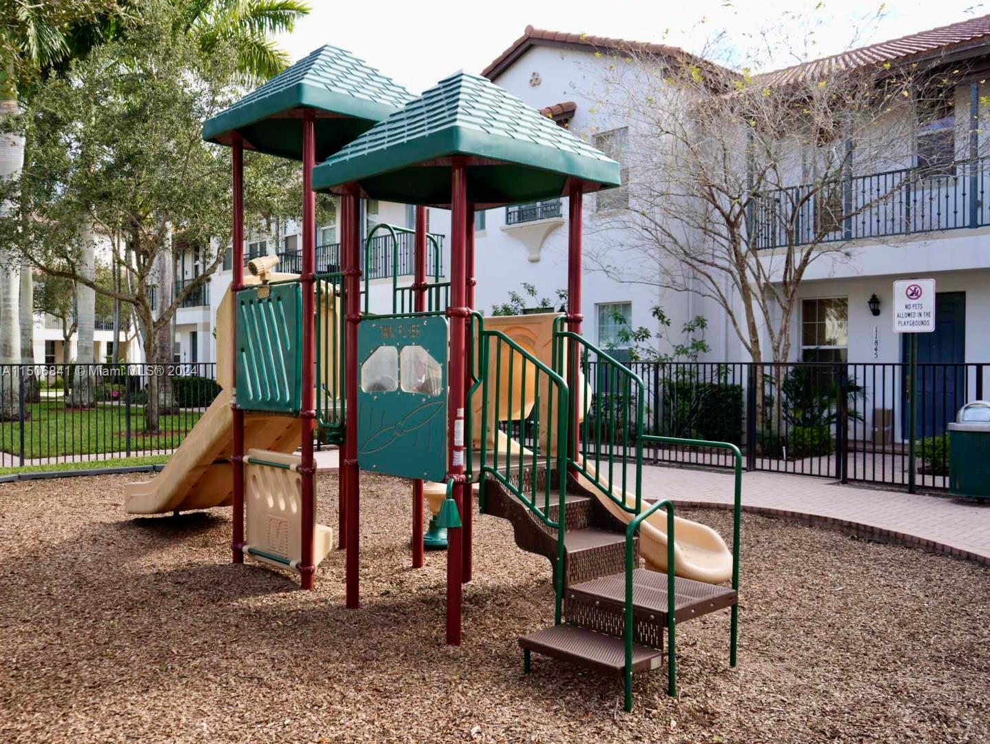 2547 SW 119th Ter 2547, Miramar, Florida 33025, 3 Bedrooms Bedrooms, ,3 BathroomsBathrooms,Residential,For Sale,2547 SW 119th Ter 2547,A11506841