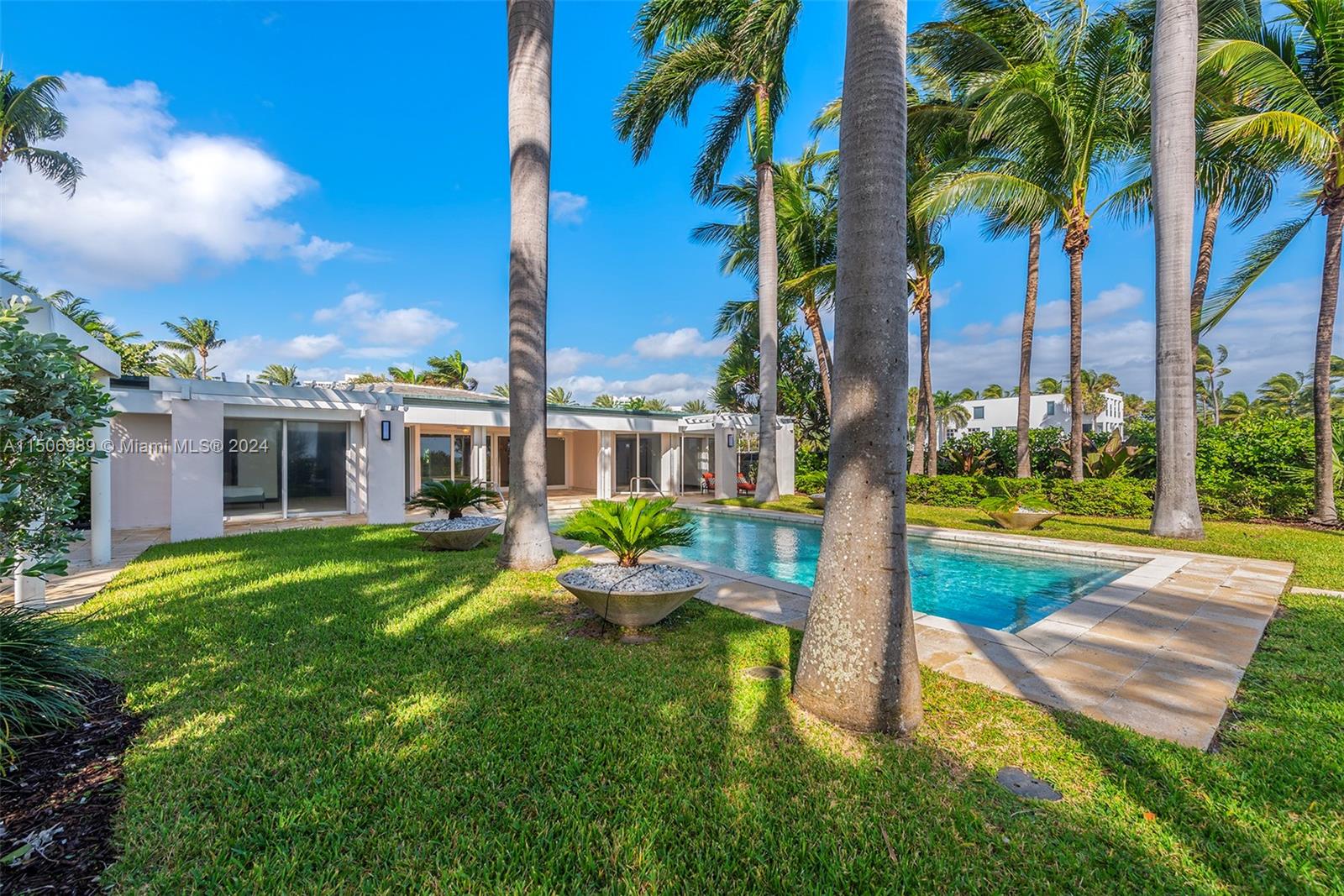 125 Ocean Blvd 0, Golden Beach, Florida 33160, 4 Bedrooms Bedrooms, ,5 BathroomsBathrooms,Residentiallease,For Rent,125 Ocean Blvd 0,A11506989