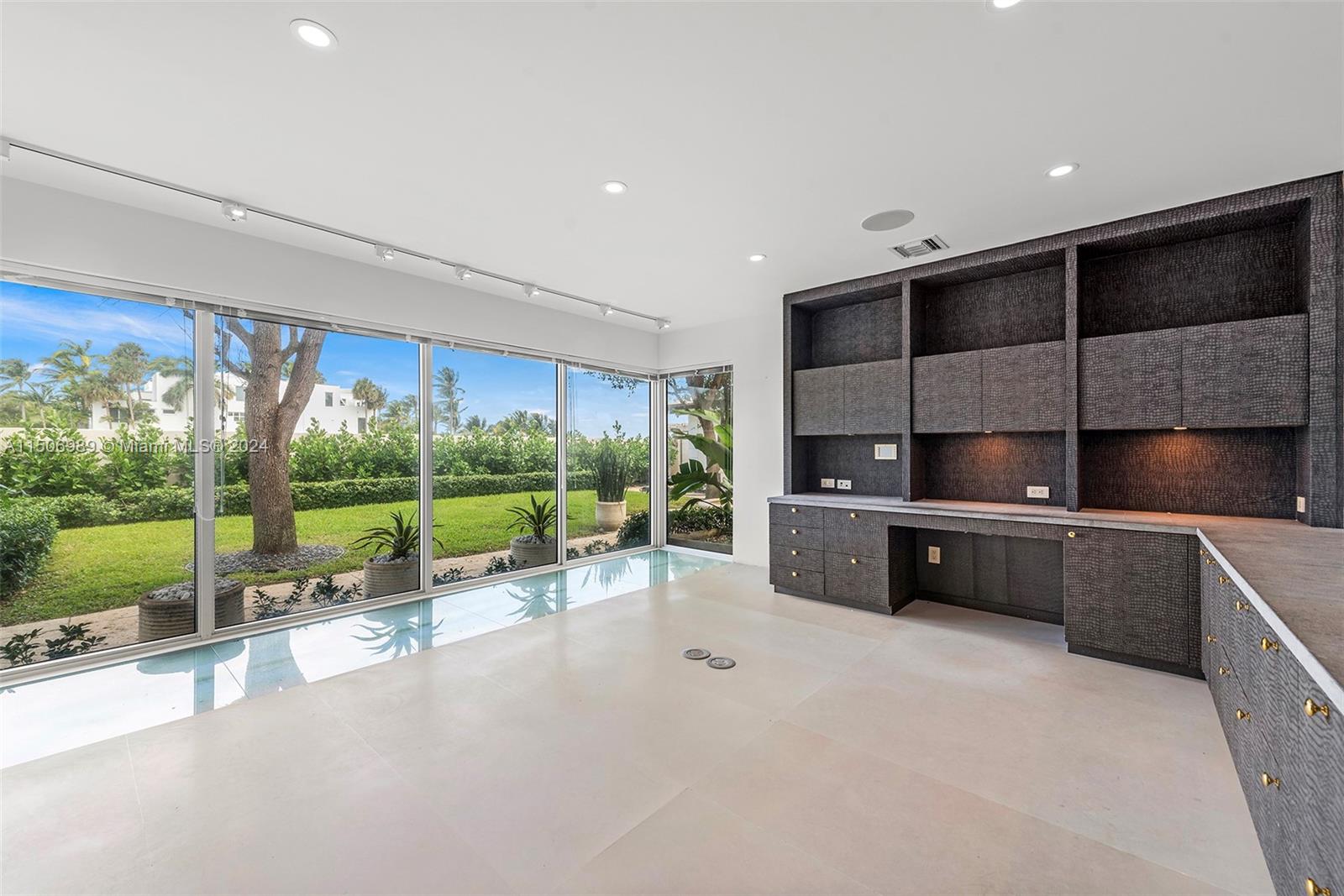 125 Ocean Blvd 0, Golden Beach, Florida 33160, 4 Bedrooms Bedrooms, ,5 BathroomsBathrooms,Residentiallease,For Rent,125 Ocean Blvd 0,A11506989