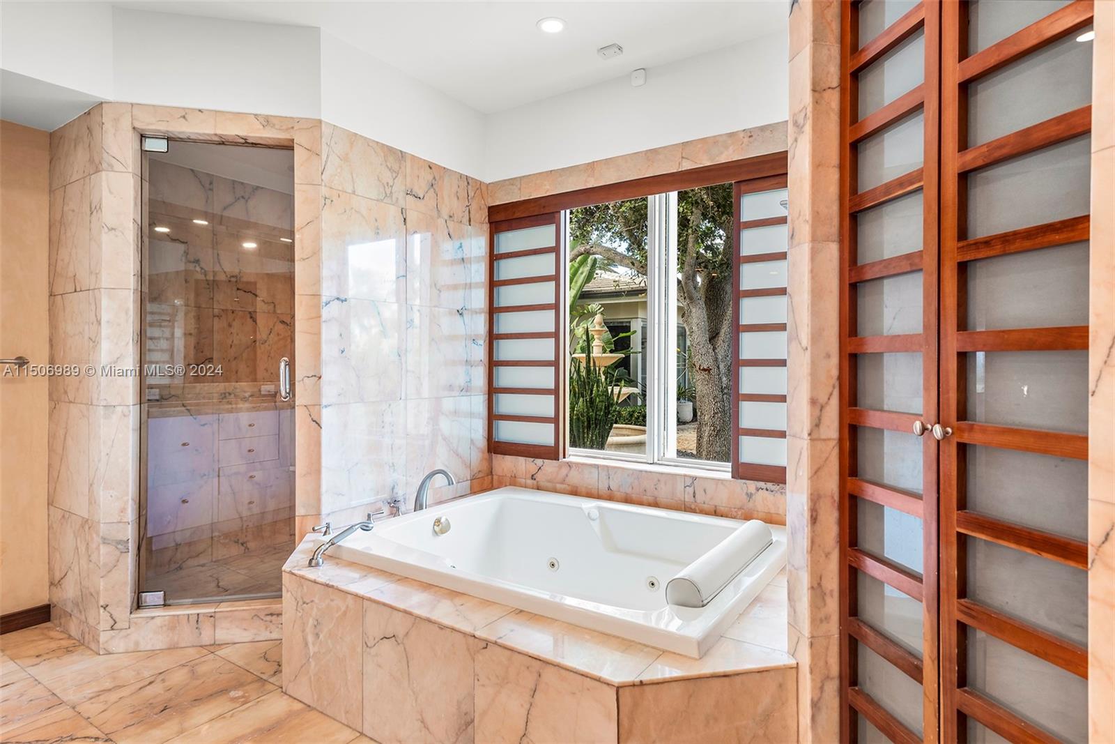 125 Ocean Blvd 0, Golden Beach, Florida 33160, 4 Bedrooms Bedrooms, ,5 BathroomsBathrooms,Residentiallease,For Rent,125 Ocean Blvd 0,A11506989