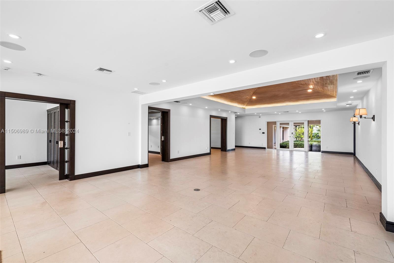 125 Ocean Blvd 0, Golden Beach, Florida 33160, 4 Bedrooms Bedrooms, ,5 BathroomsBathrooms,Residentiallease,For Rent,125 Ocean Blvd 0,A11506989